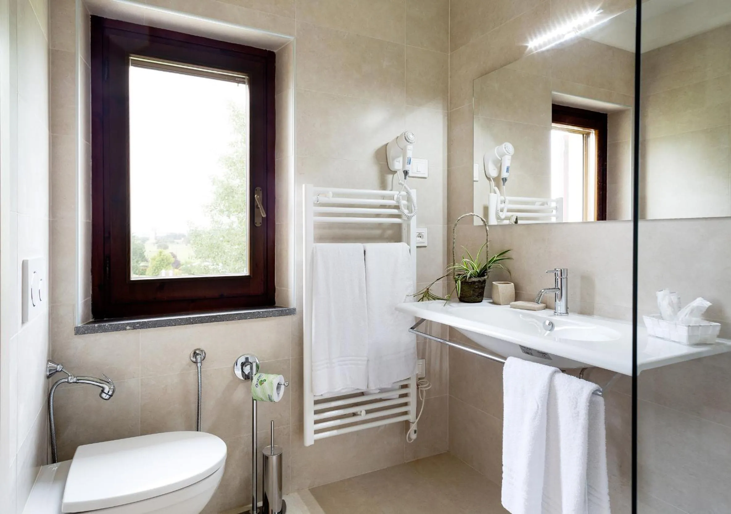 Bathroom in Tenuta Lamborghini Golf & Resort