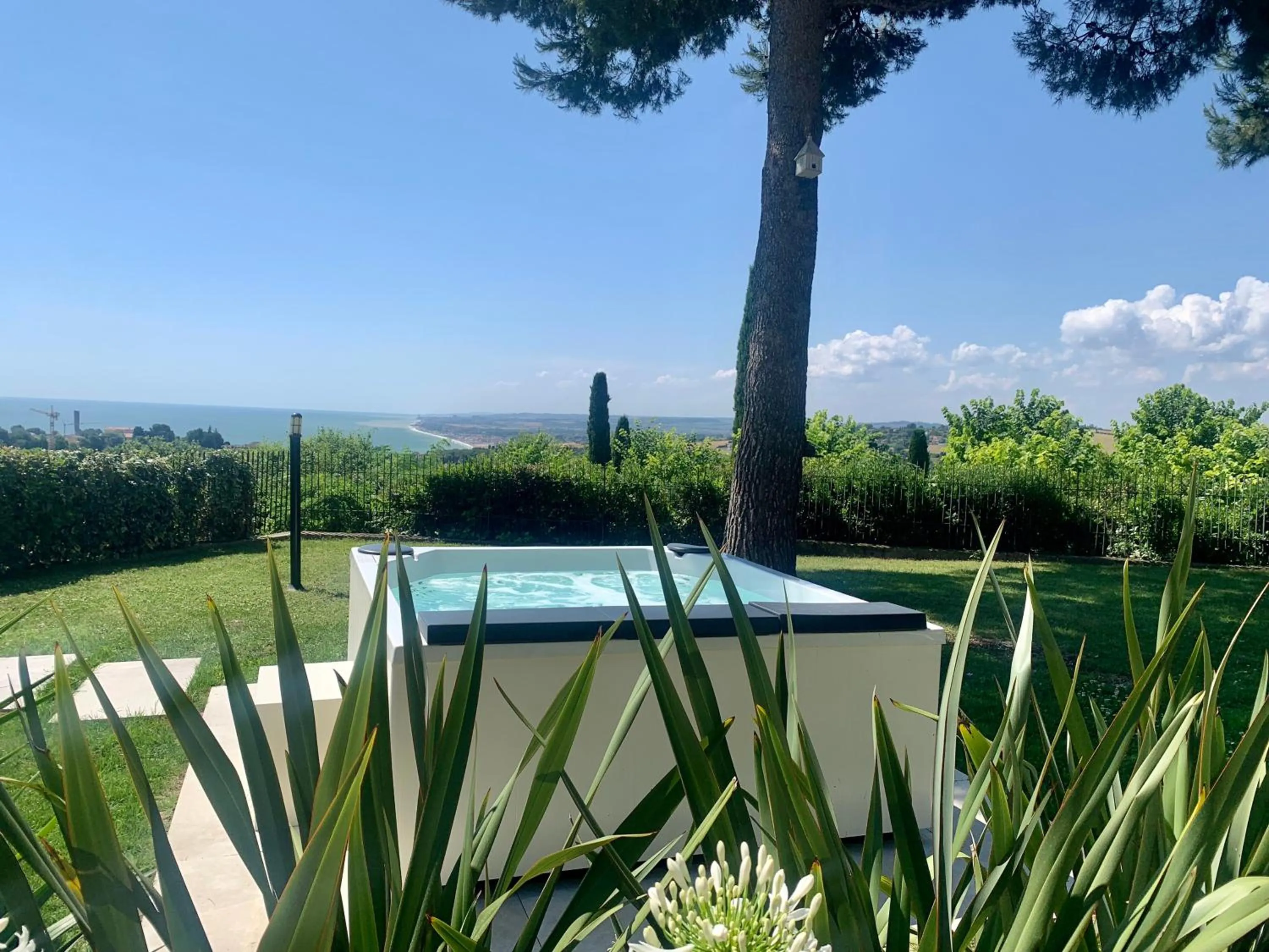 View (from property/room) in Tra gli Alberi e il Mare