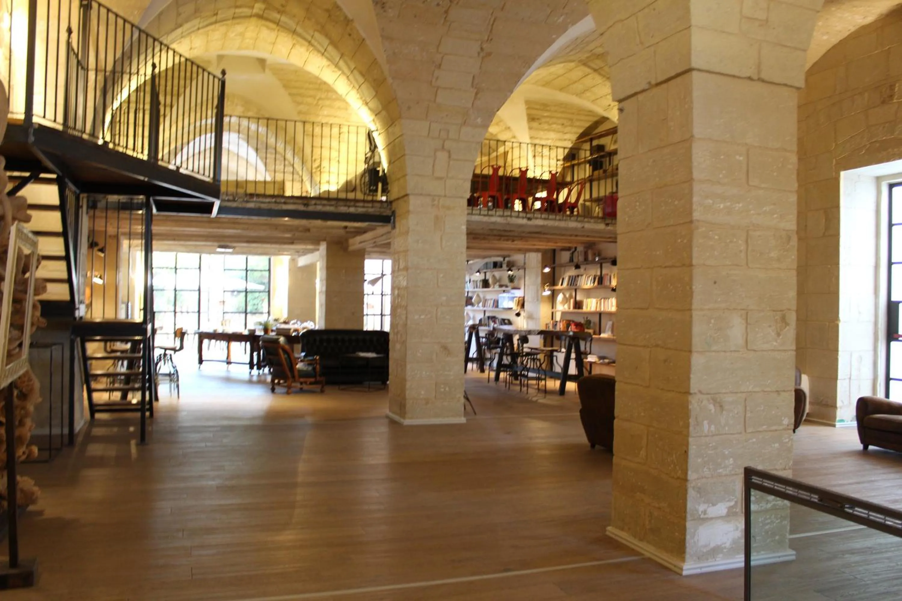 Meeting/conference room in Palazzo Mandurino luxury relais