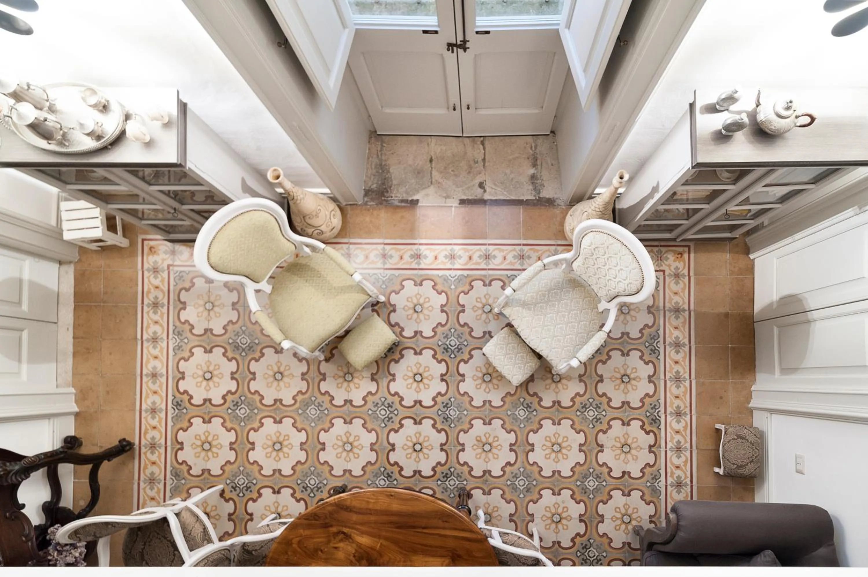 Decorative detail in Palazzo Mandurino luxury relais