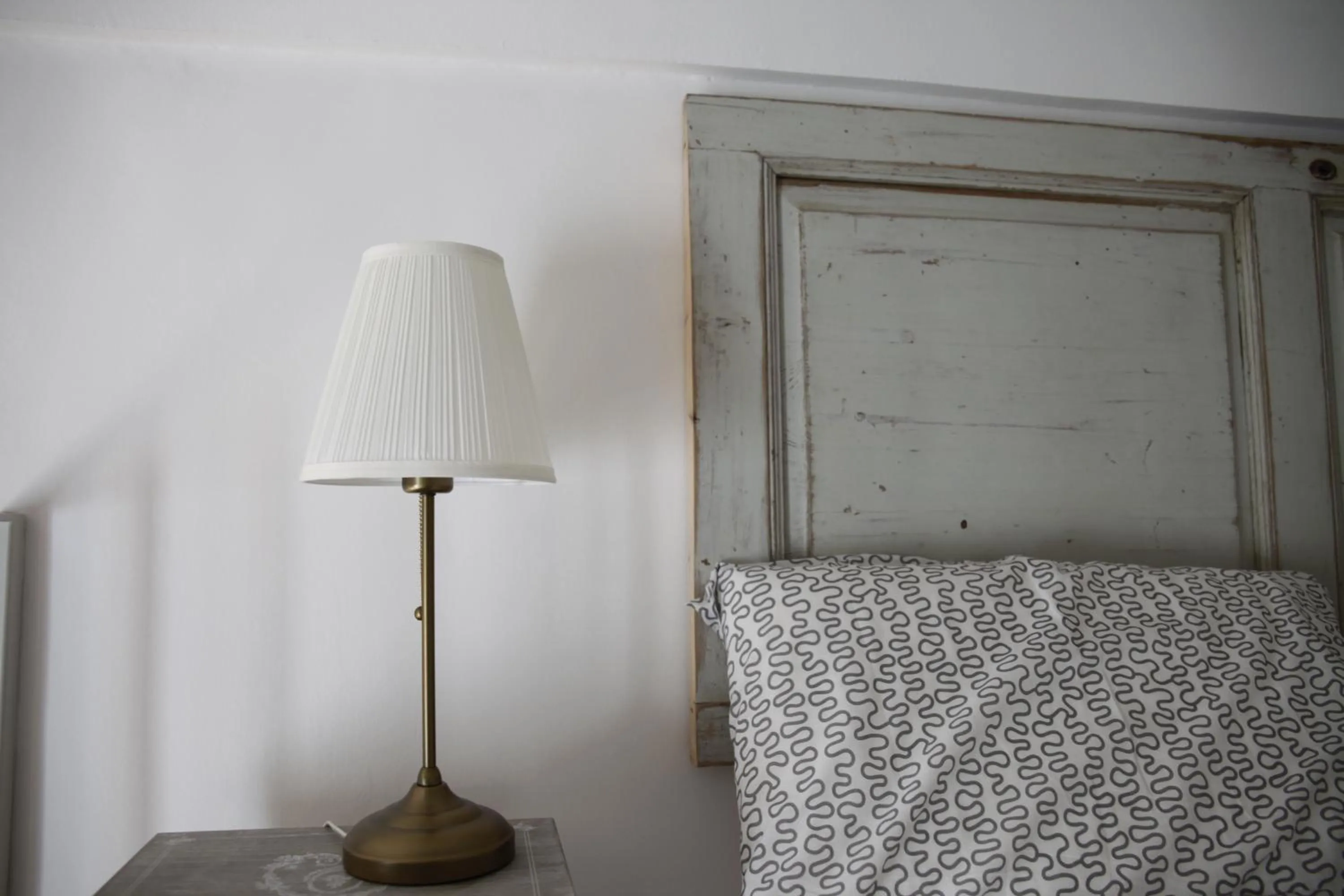 Decorative detail, Bed in Palazzo Mandurino luxury relais