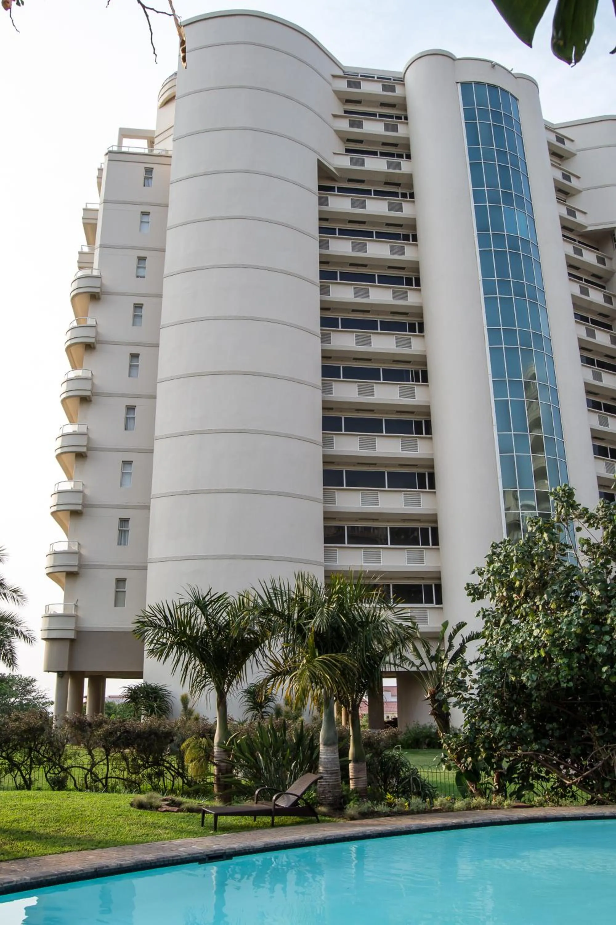 Property building in 702 Oyster Rock - by Stay in Umhlanga