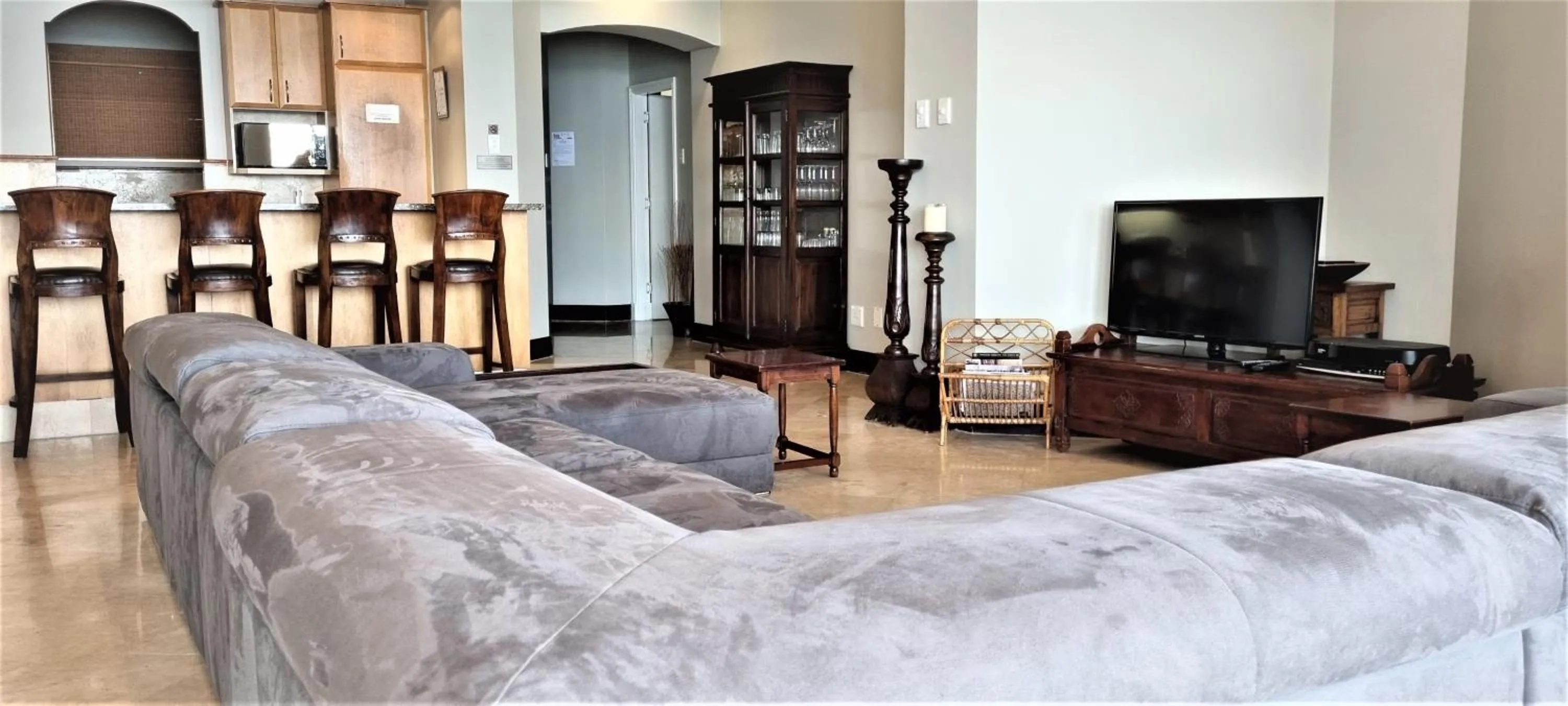 Living room in 702 Oyster Rock - by Stay in Umhlanga