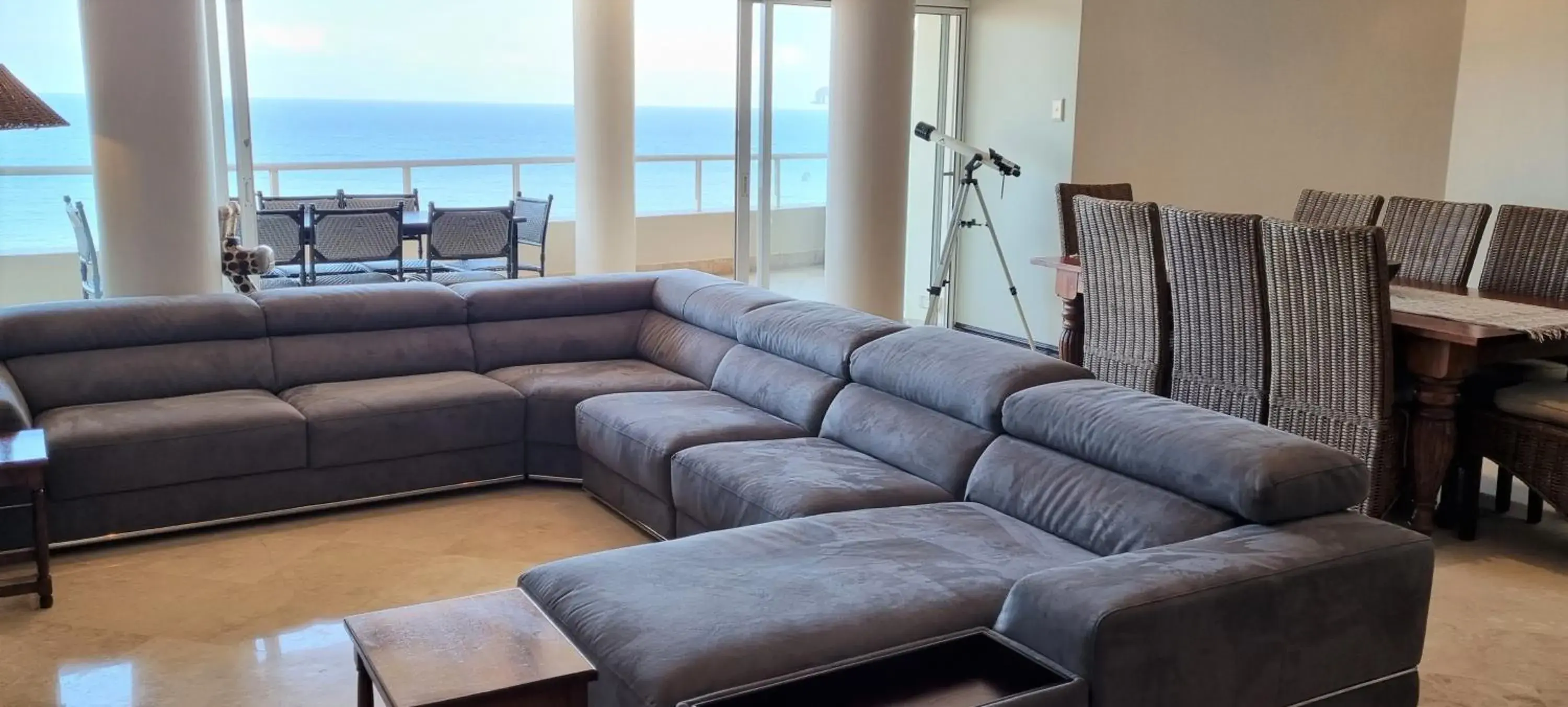 702 Oyster Rock - by Stay in Umhlanga 702 Oyster Rock - by Stay in Umhlanga