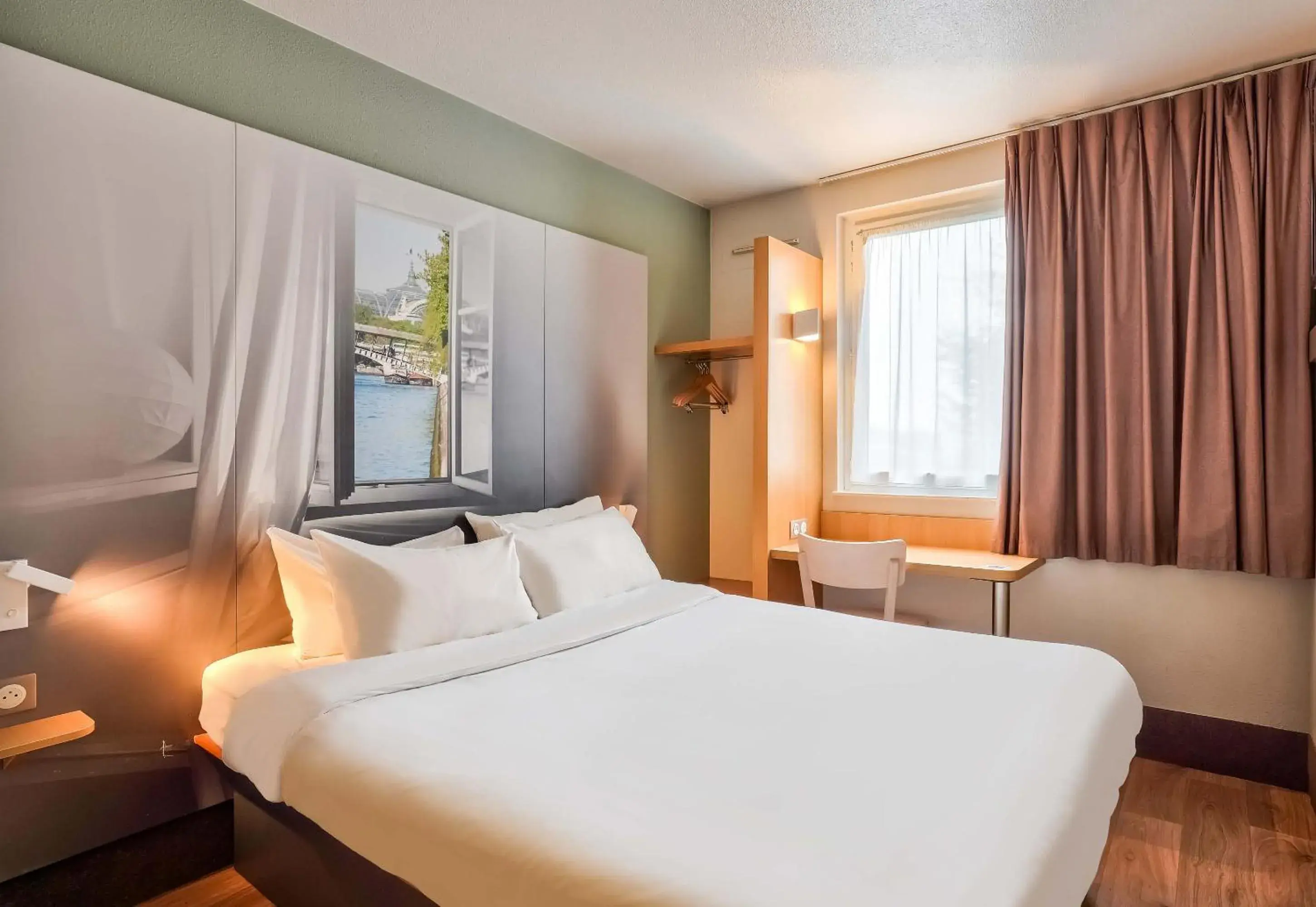 Bedroom, Bed in B&B HOTEL Goussainville CDG Bedroom, Bed in B&B HOTEL Goussainville CDG