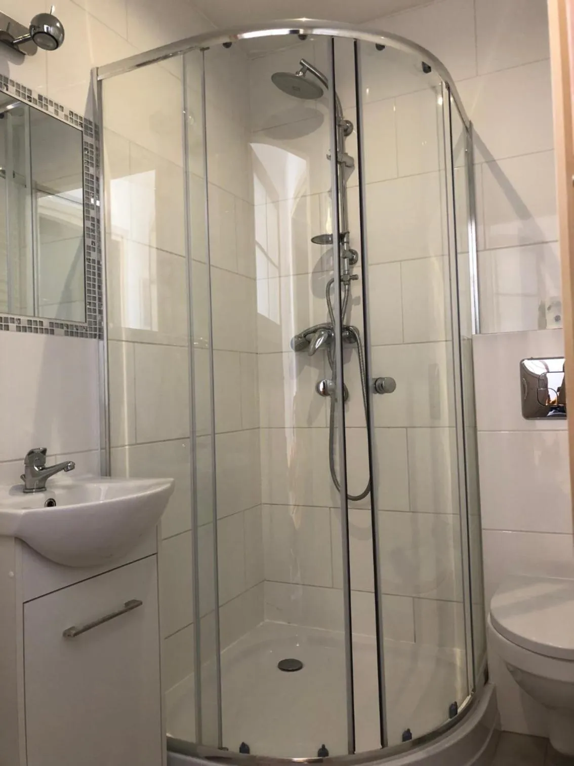 Bathroom in Hostel Przed Świtem