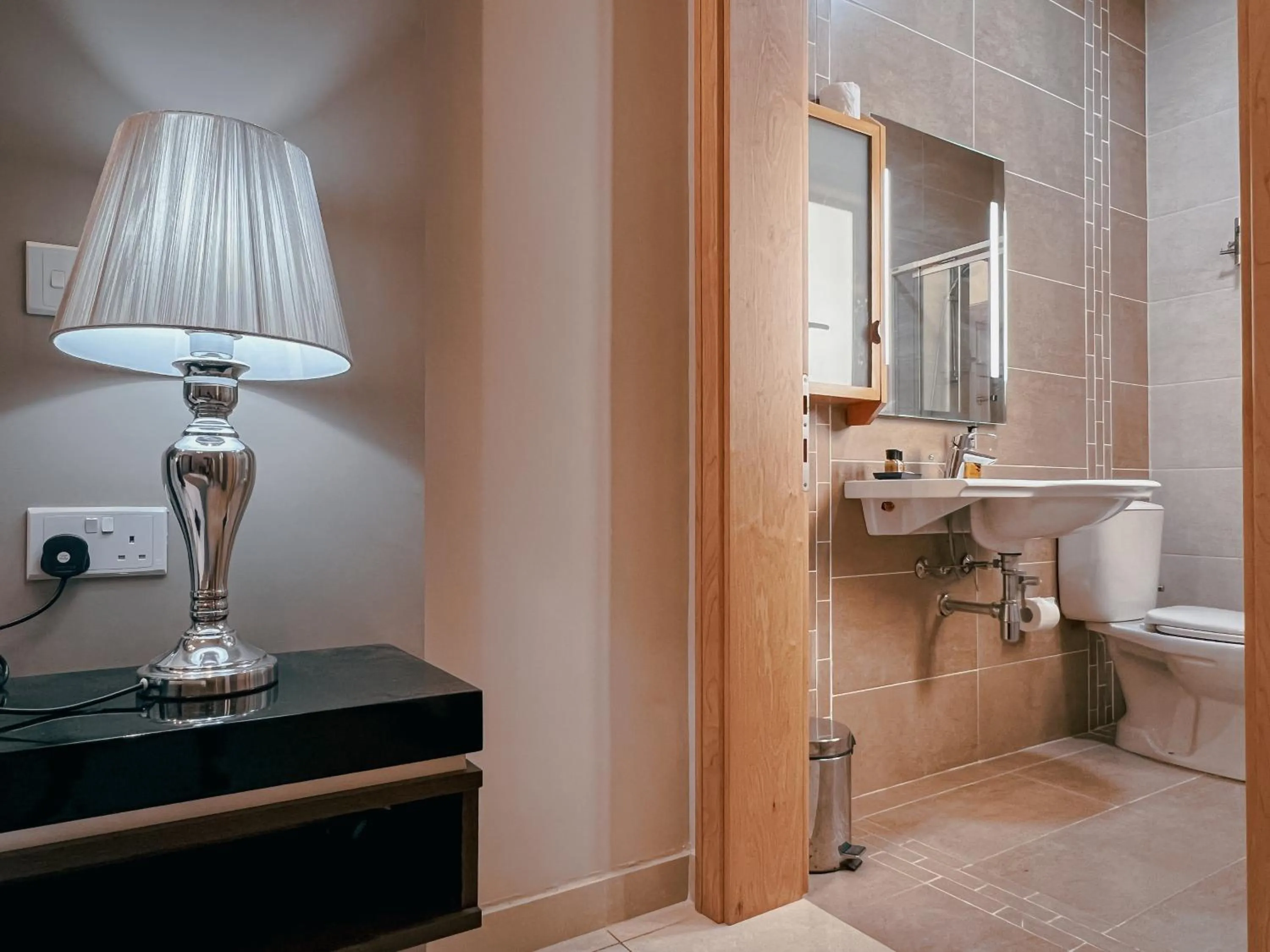 Bathroom in IL-Gardjola Bed and Breakfast