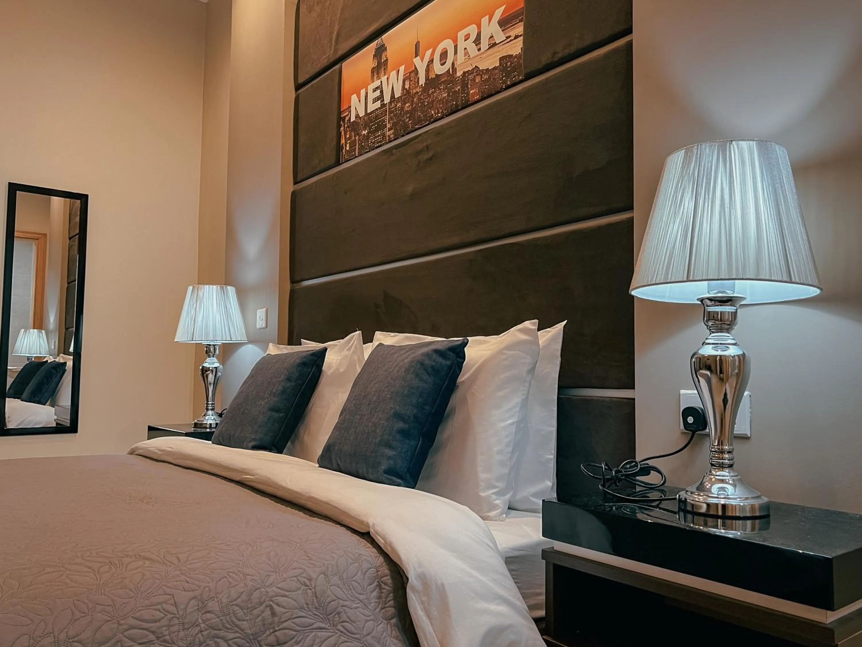 Bedroom, Bed in IL-Gardjola Bed and Breakfast