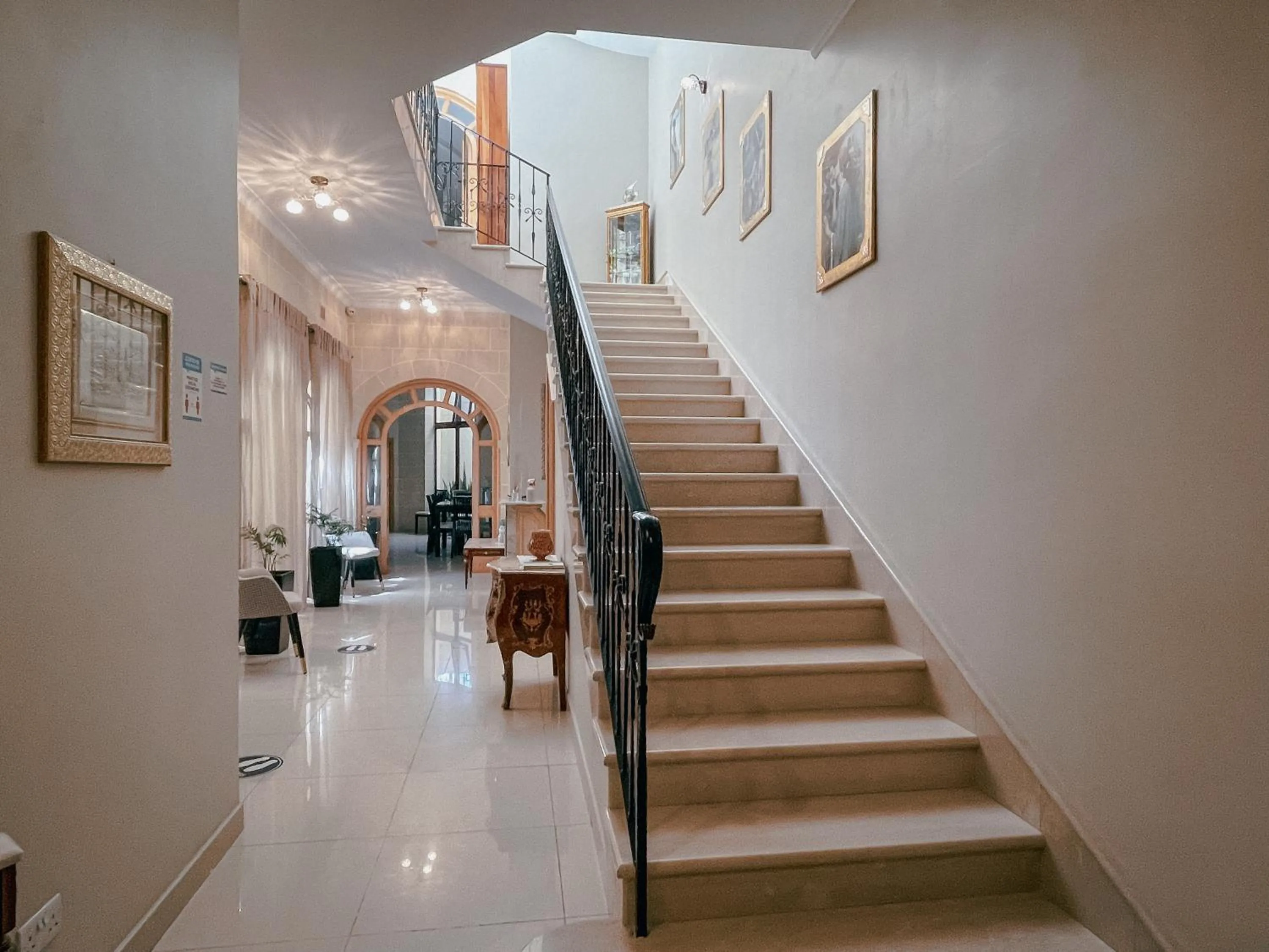 Facade/entrance in IL-Gardjola Bed and Breakfast