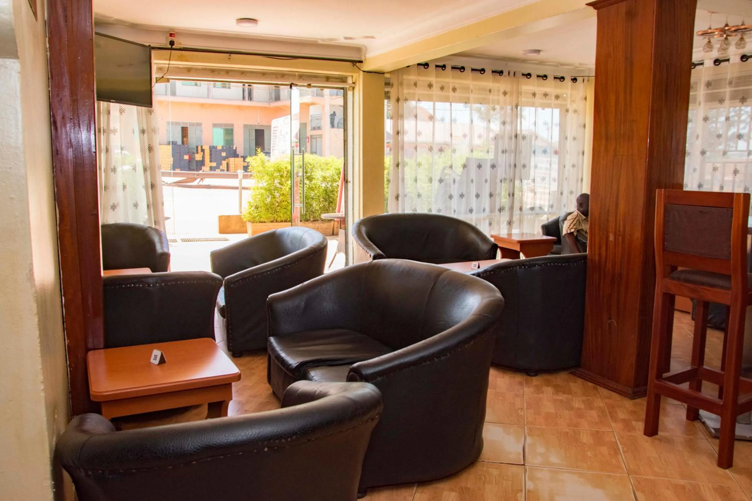 Communal lounge/ TV room in Florida Hotel Zaana Kampala