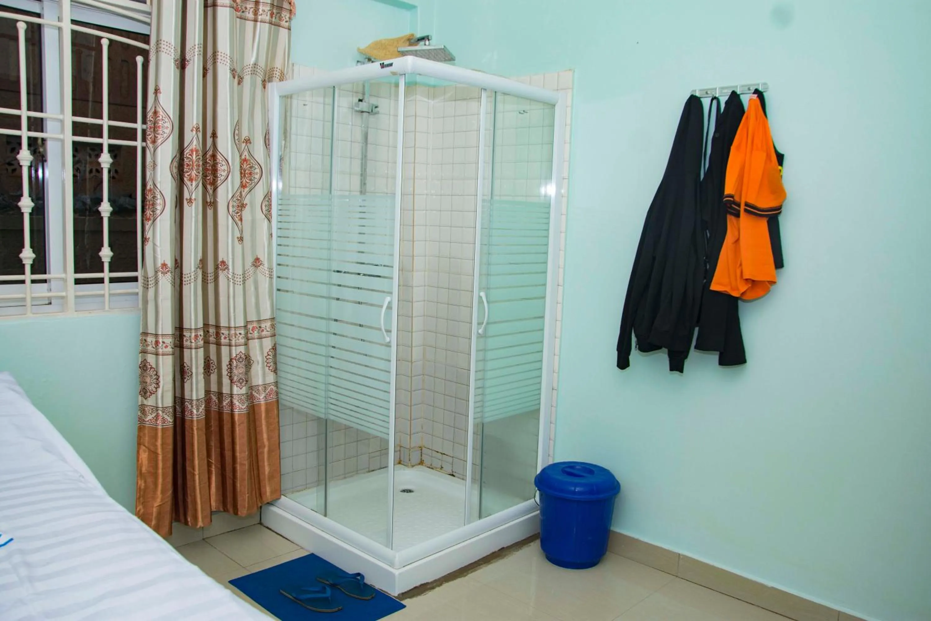 Massage in Florida Hotel Zaana Kampala