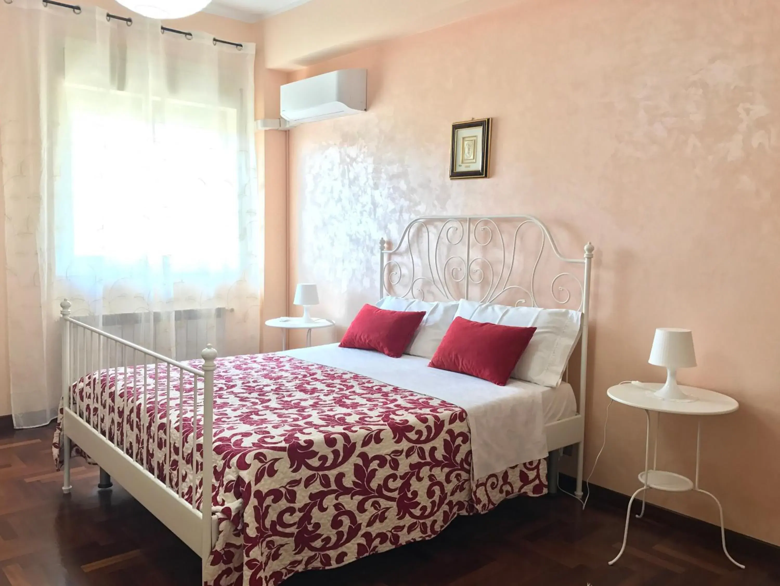 Isola 92100 Isola 92100