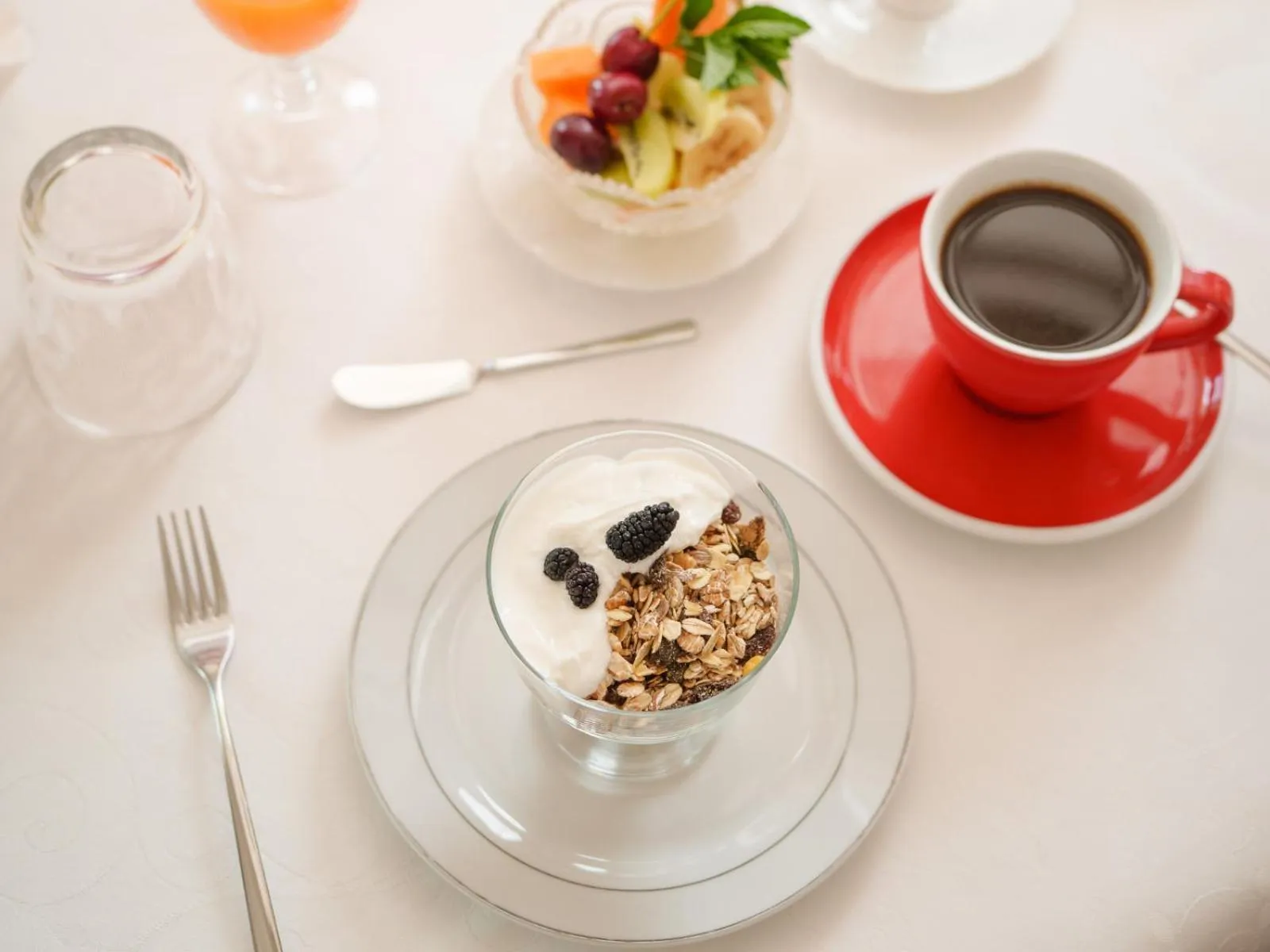 Breakfast in Sanctuary Armony