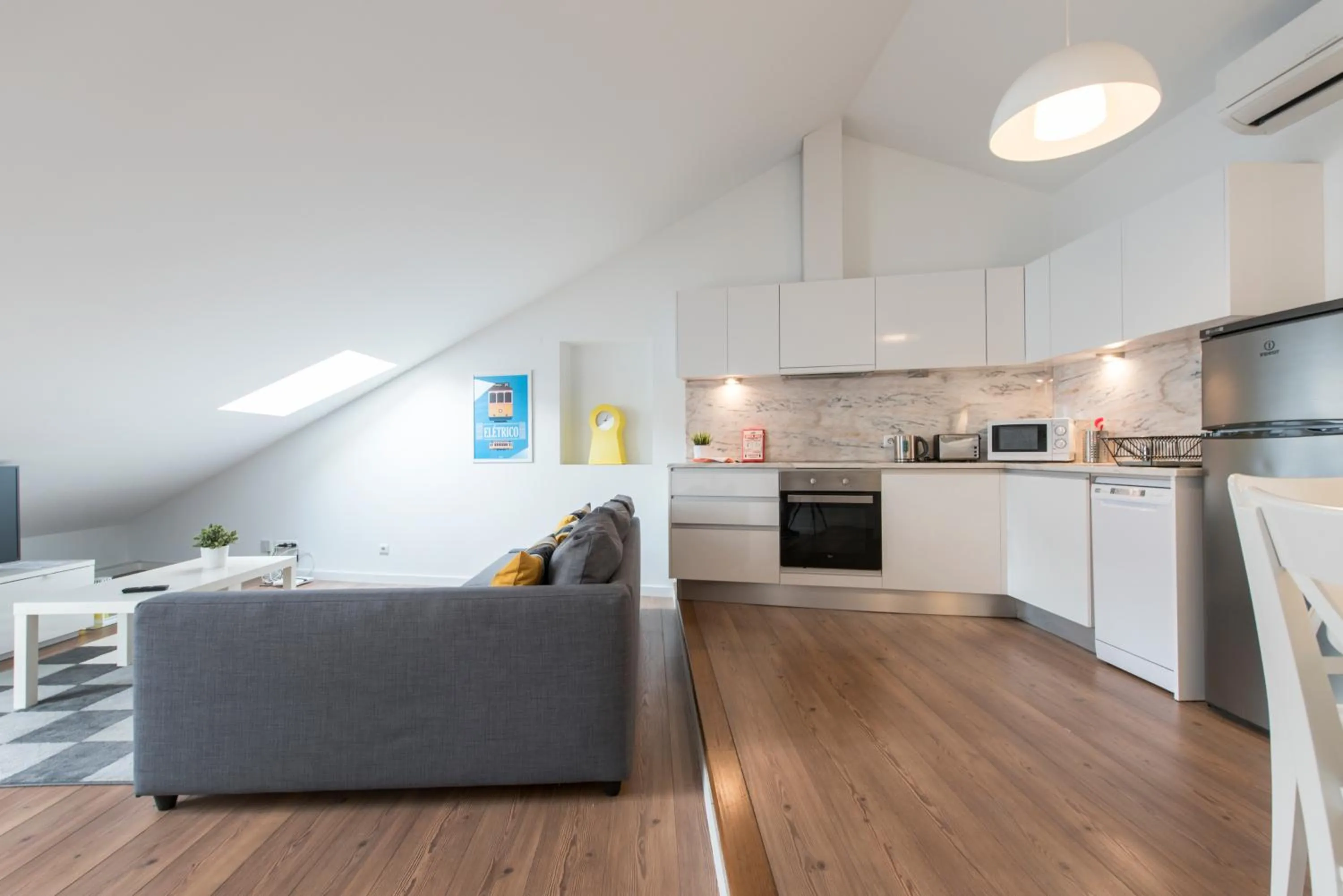 Charming Apartment Tram 28