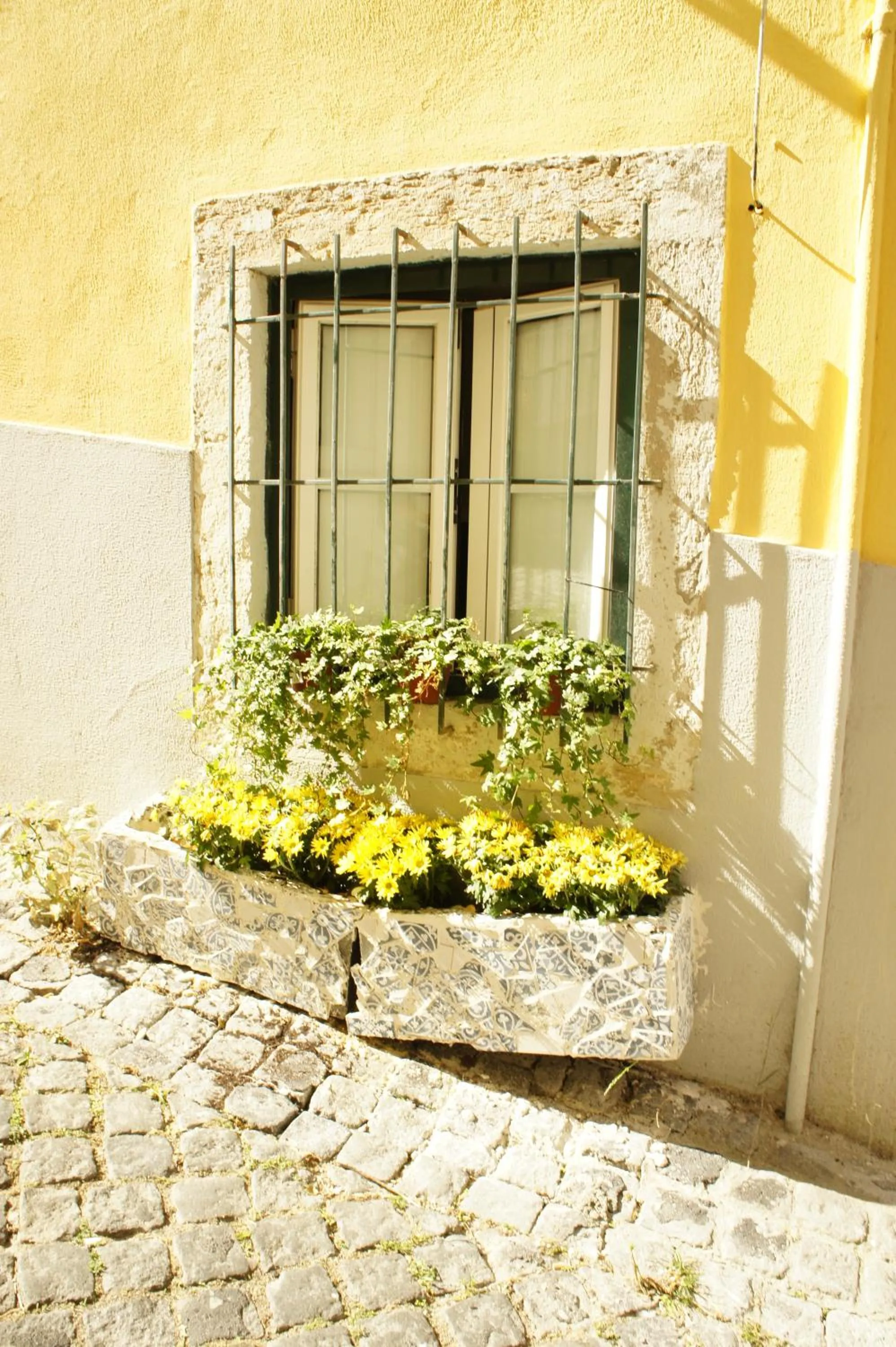 Neighbourhood in Cozy apartment in Bairro Alto