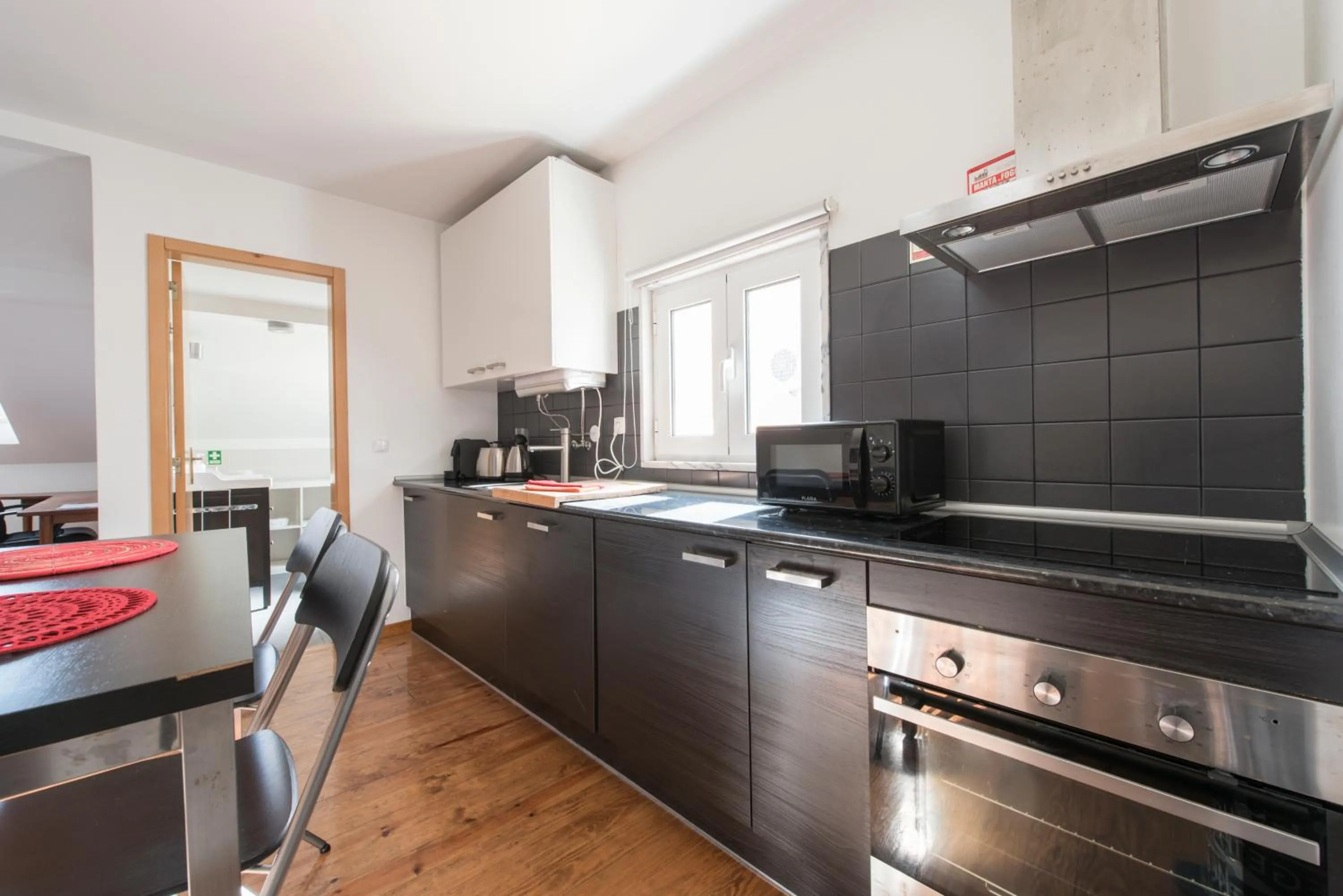 Kitchen or kitchenette in Cozy apartment in Bairro Alto
