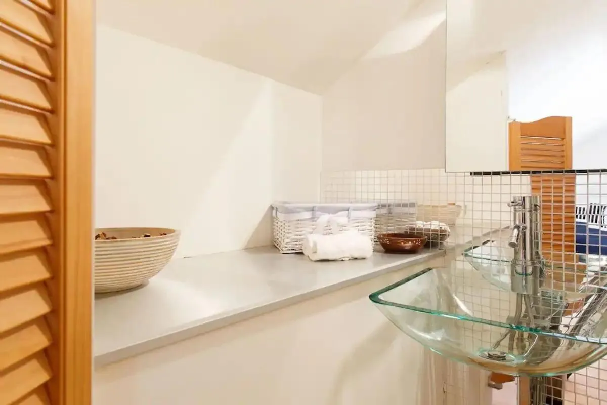 Bathroom in The Kite House