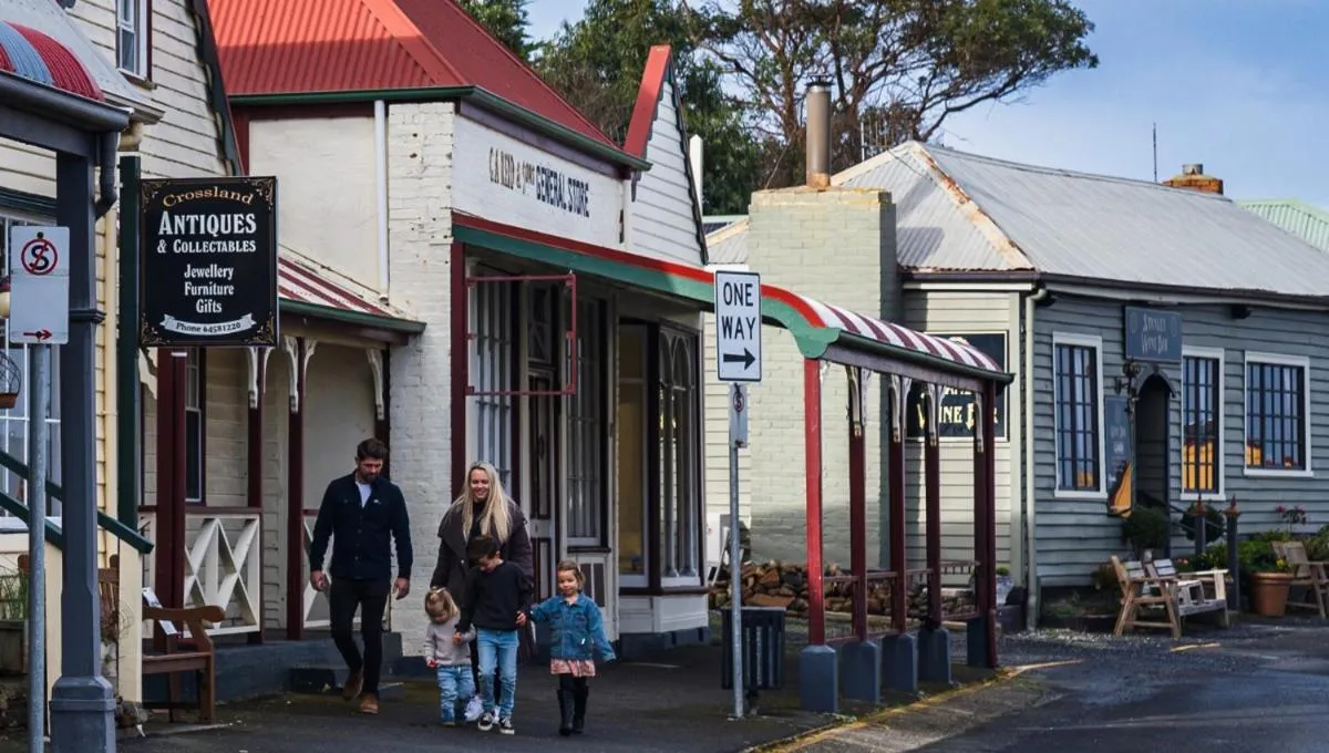 Neighbourhood in BIG4 Tassie Getaway Park Stanley