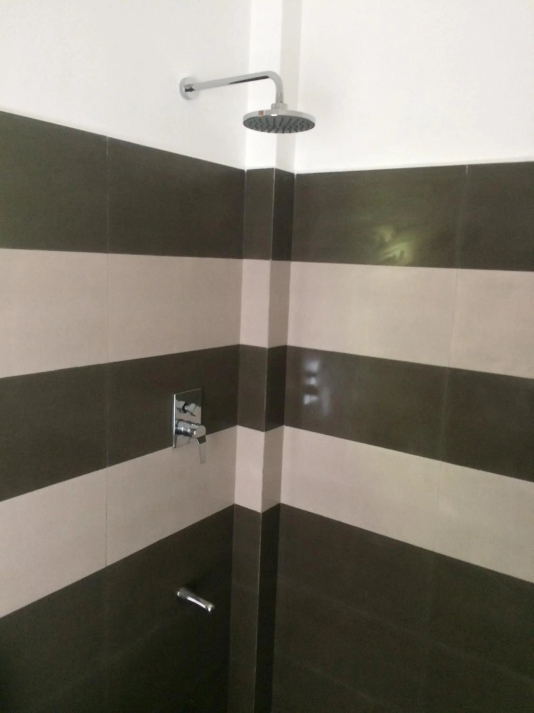 Bathroom in Villa Kaetana Lanka Unawatuna