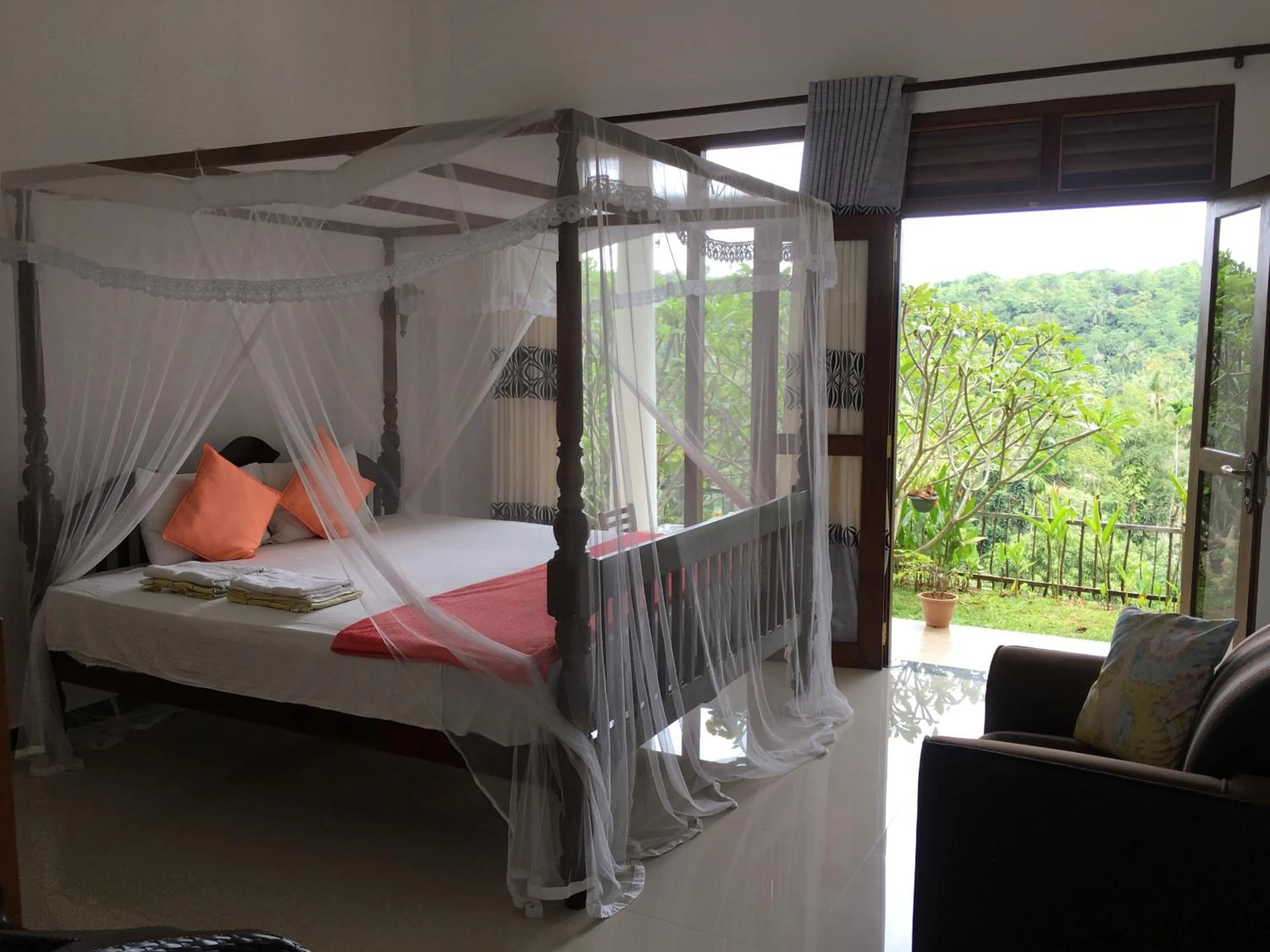Bed in Villa Kaetana Lanka Unawatuna