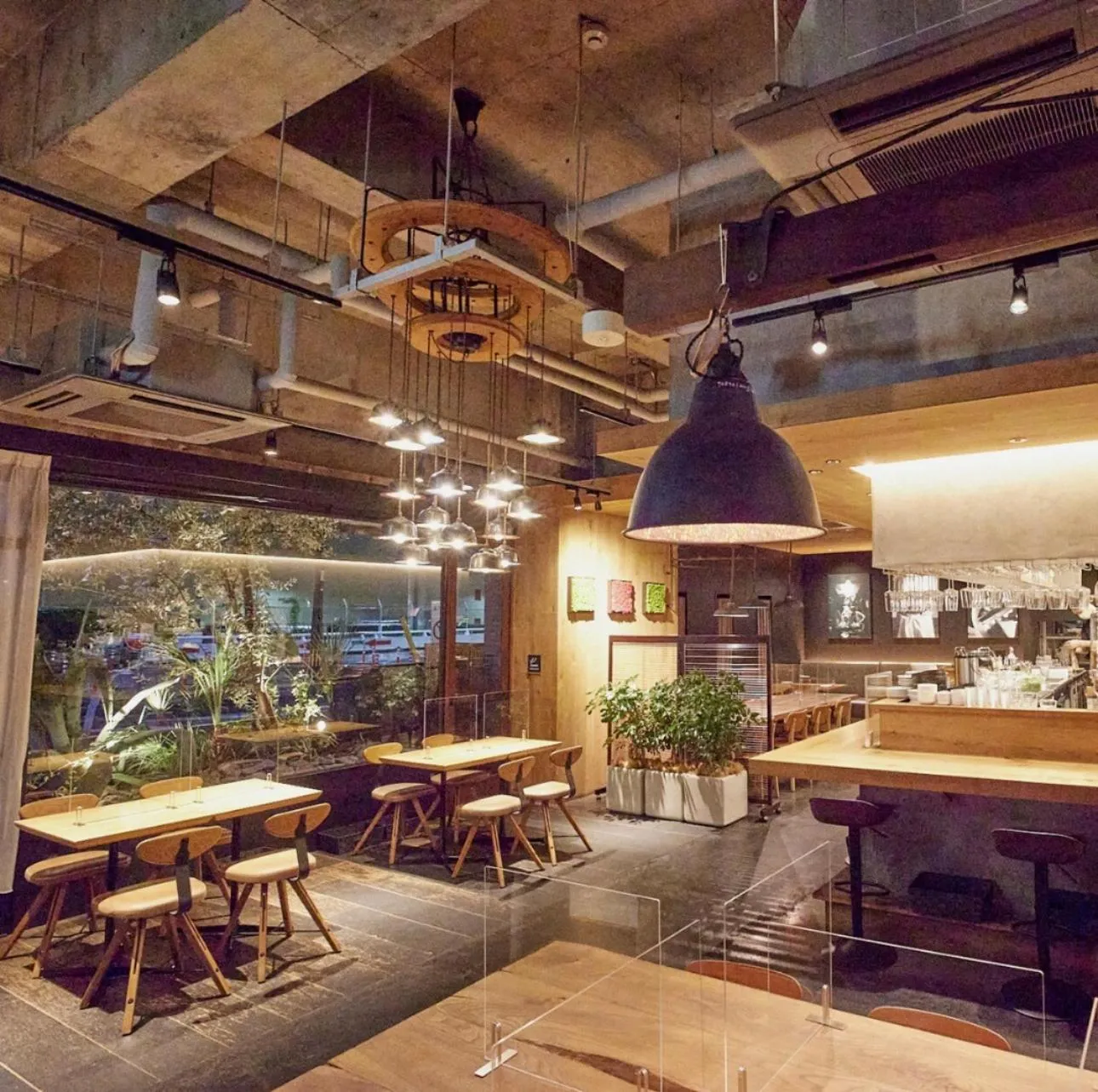 Restaurant/places to eat in Hotel Cordia Osaka