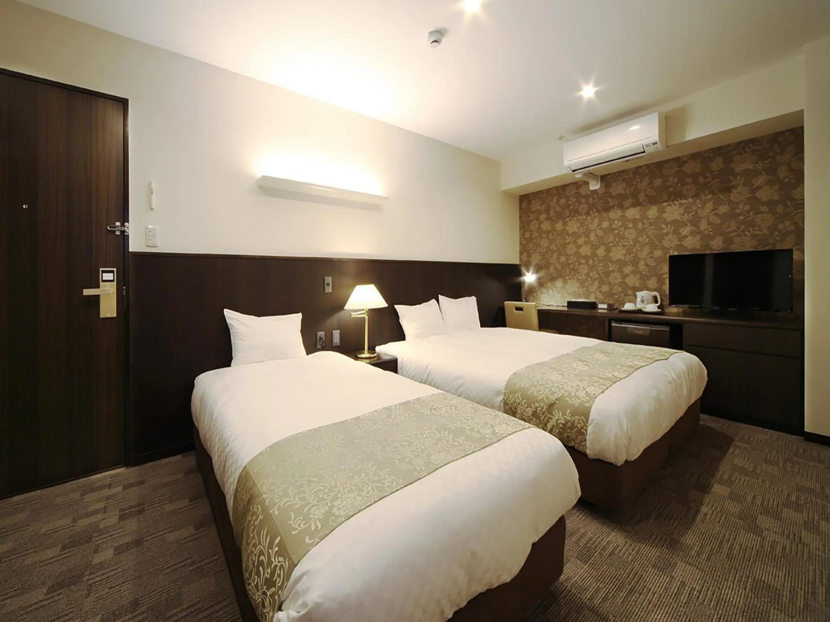 Bed in Racine Home Kyoto SELF CHECK-IN