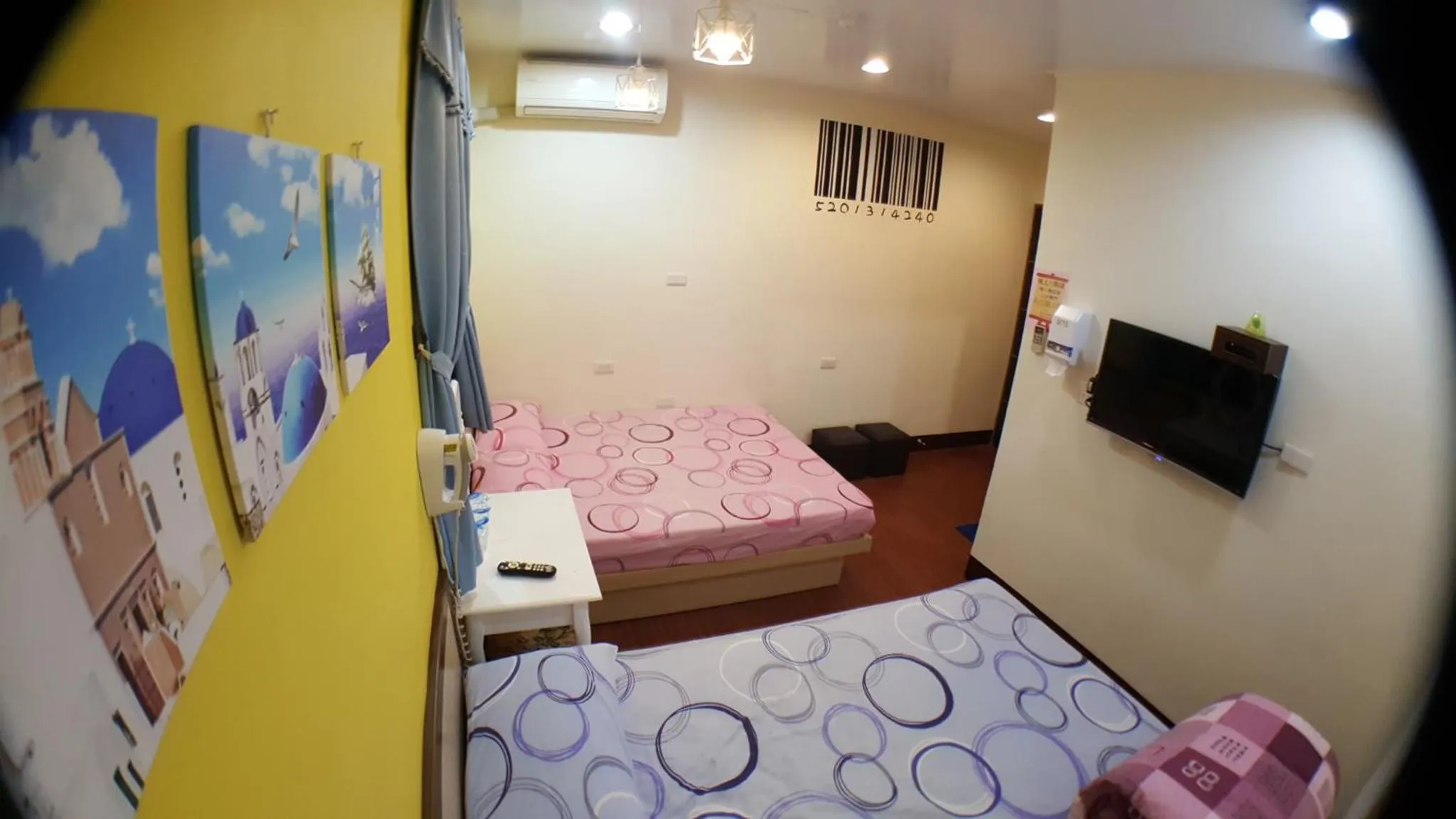 Bed in 龍園旅館Long Yuan Hotel