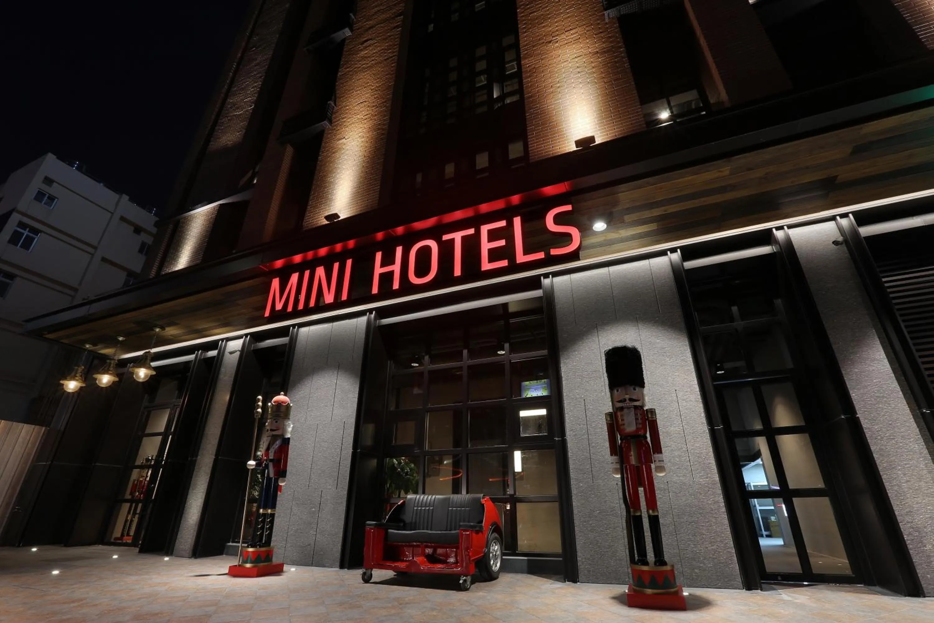 Property building in MINI HOTELS (Feng Jia Branch)