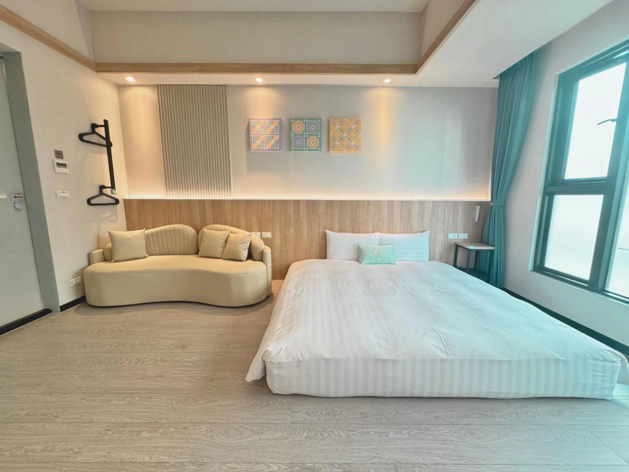 Photo of the whole room, Bed in Hotel Liyaou