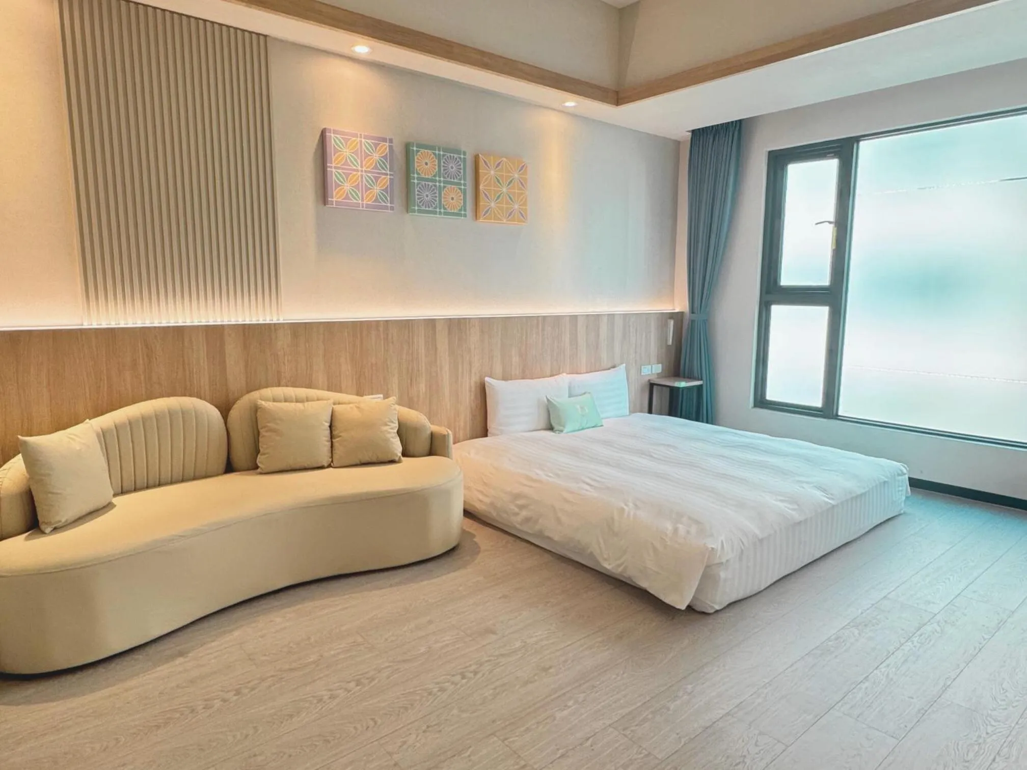 Photo of the whole room, Bed in Hotel Liyaou