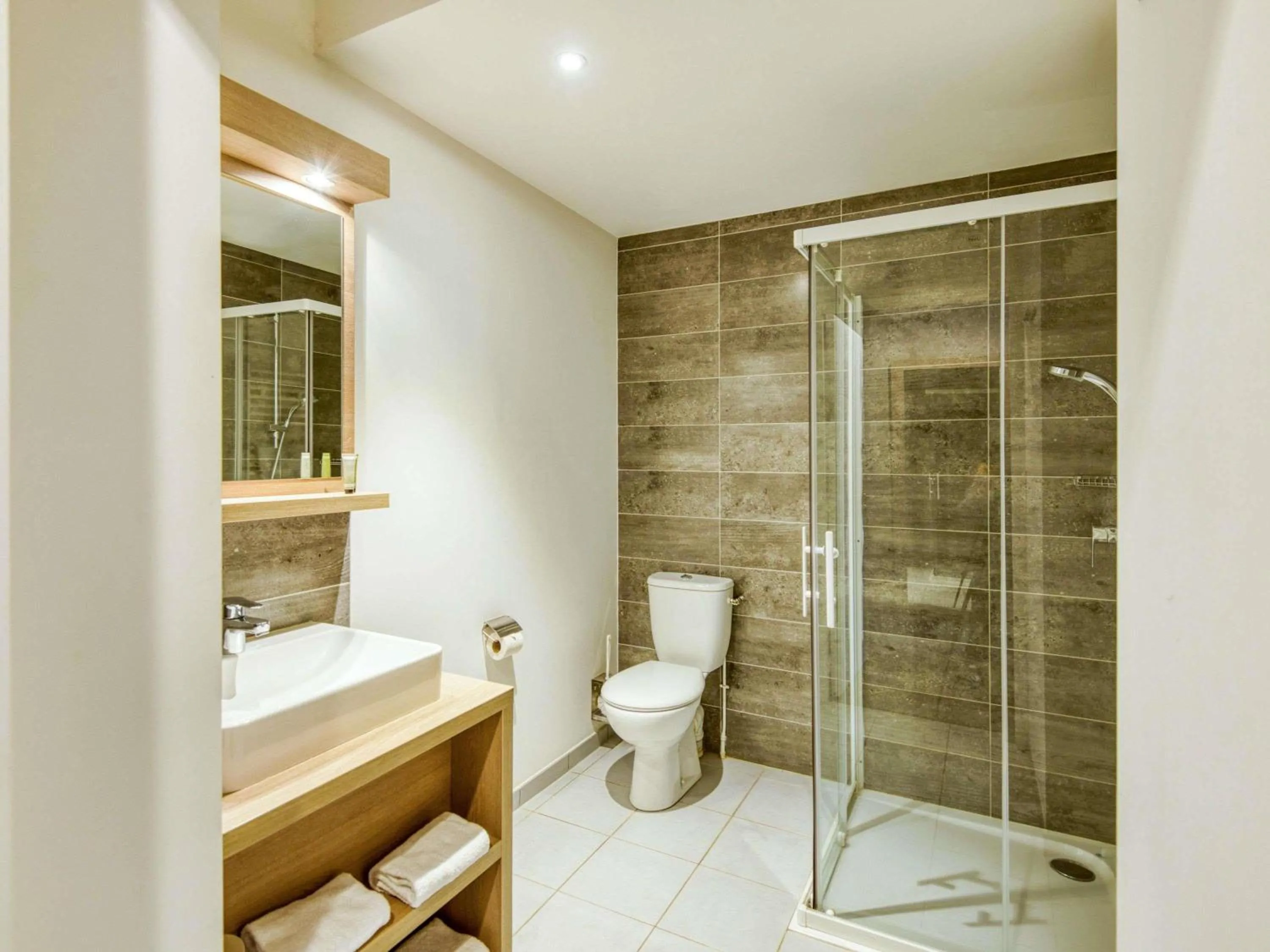 Bedroom in Aparthotel Adagio Access Saint Nazaire