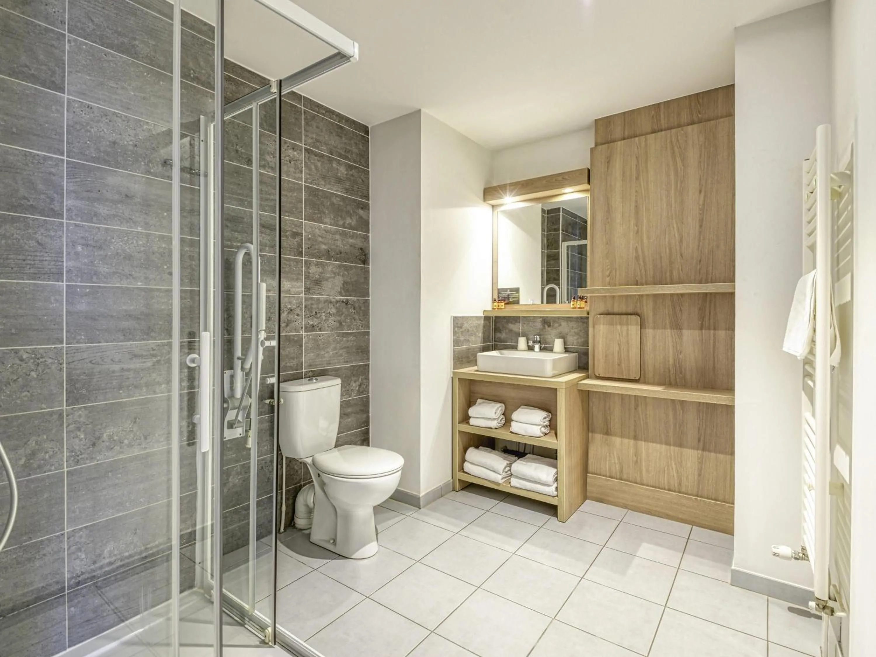 Bedroom in Aparthotel Adagio Access Saint Nazaire