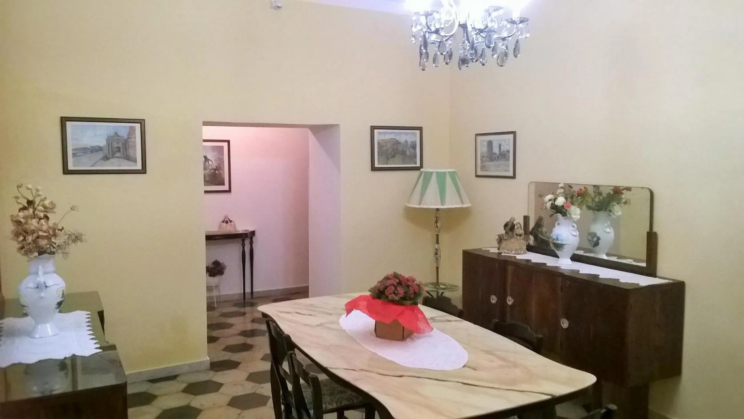 Communal lounge/ TV room in Angelina Antica Dimora