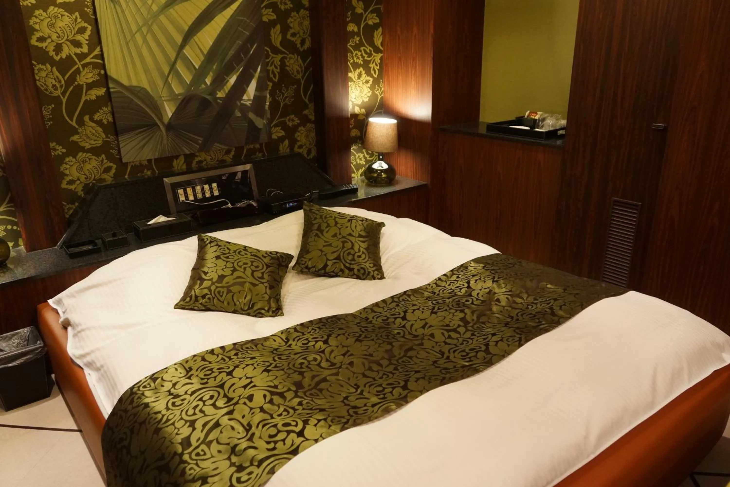 Bed in Hotel Jardin de Fleurs (Adult Only)