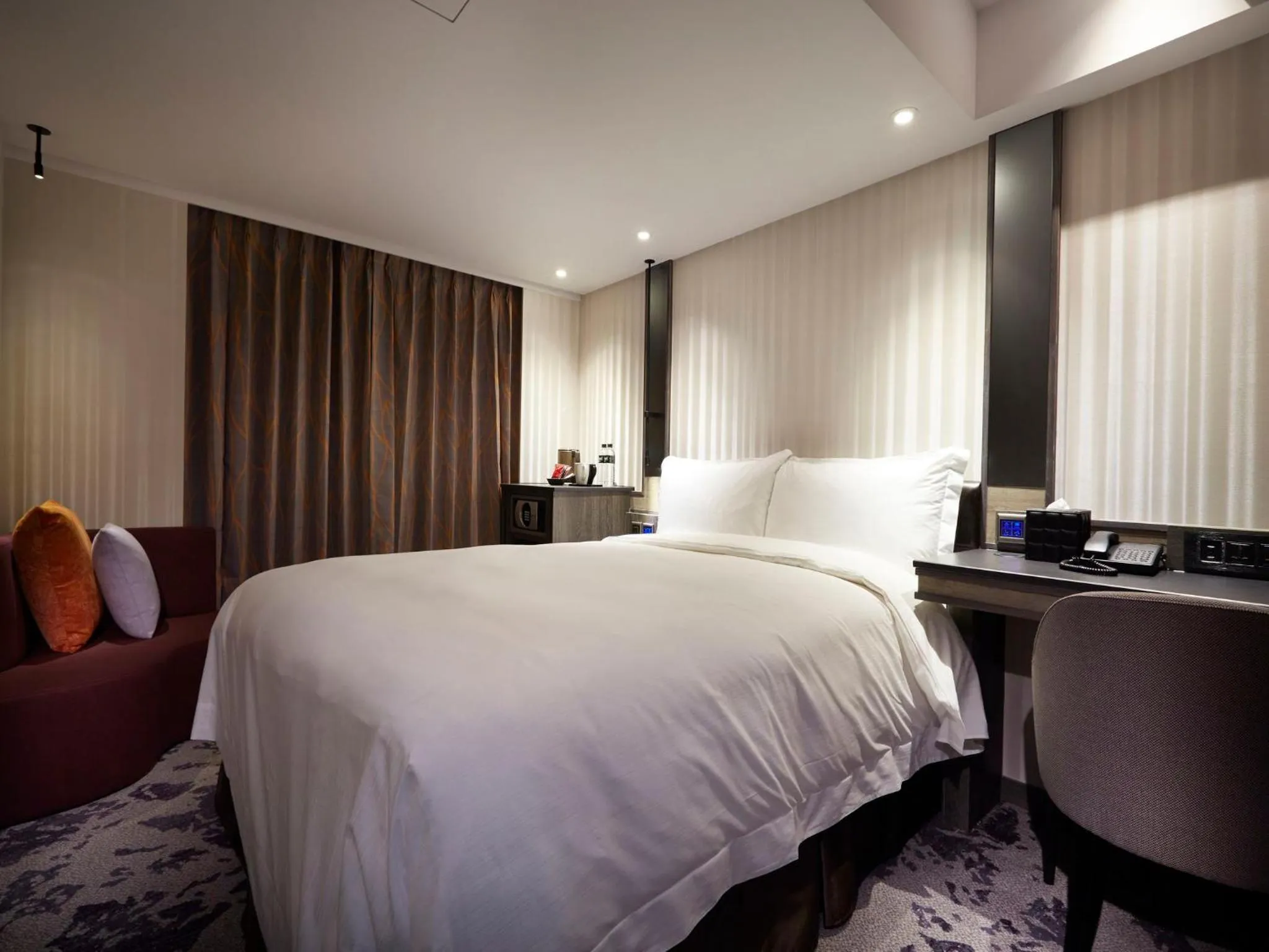 Photo of the whole room, Bed in At Home Hotel Ximen