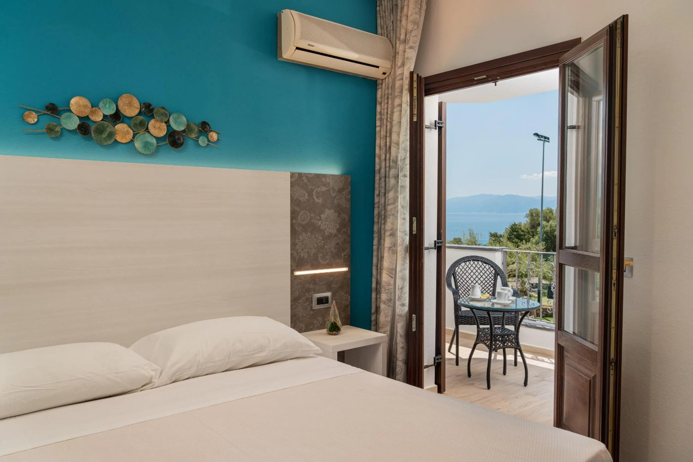 Bed in I Ginepri Hotel