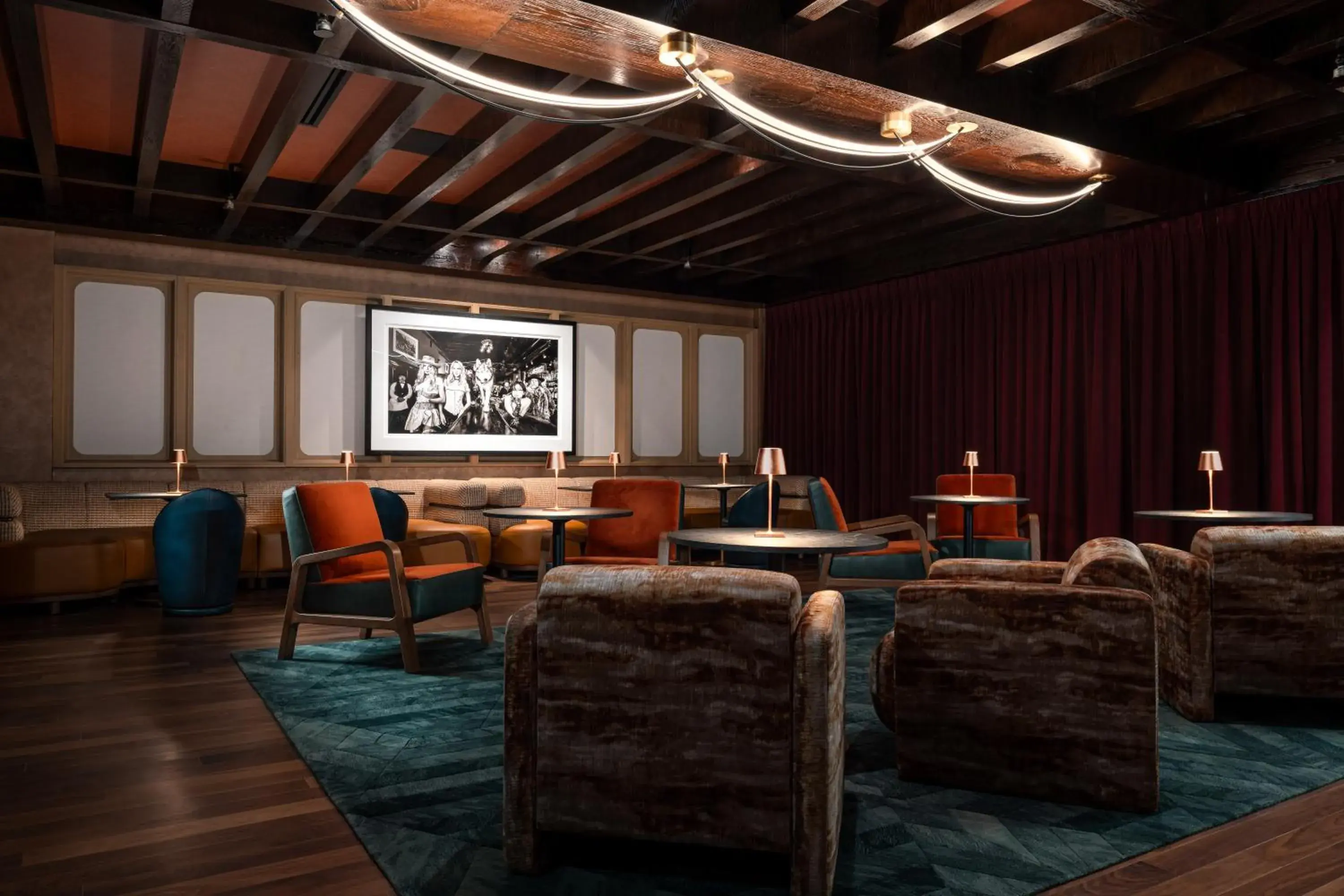 Restaurant/places to eat in The Elmore Hotel, DFW Southlake, a Tribute Portfolio Hotel Restaurant/places to eat in The Elmore Hotel, DFW Southlake, a Tribute Portfolio Hotel