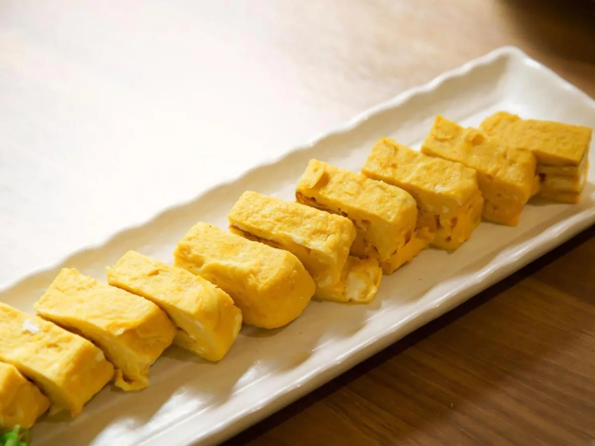 Restaurant/places to eat in Hotel Sakura Suite Osaka Juso