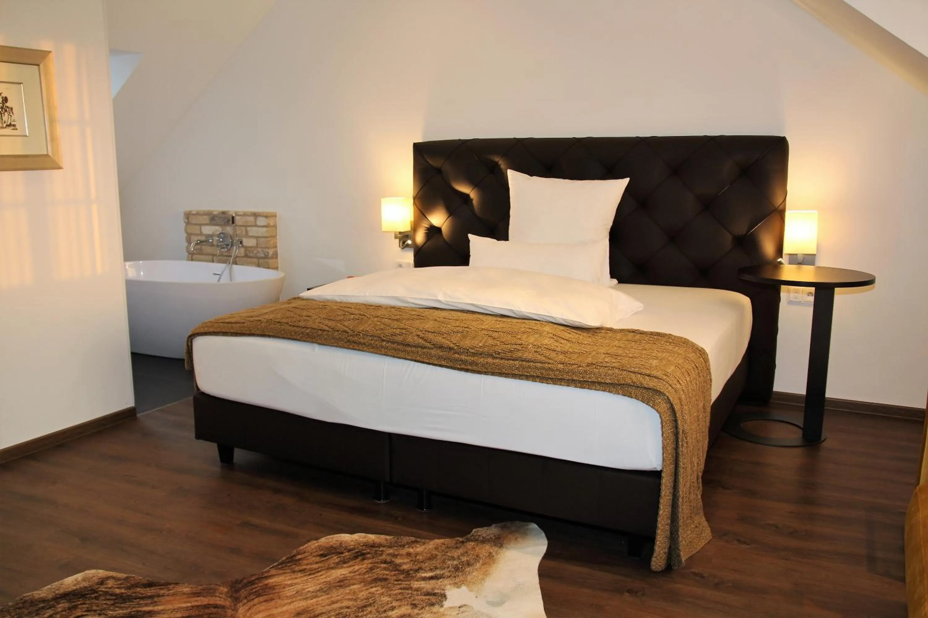 Photo of the whole room, Bed in Höll am Main