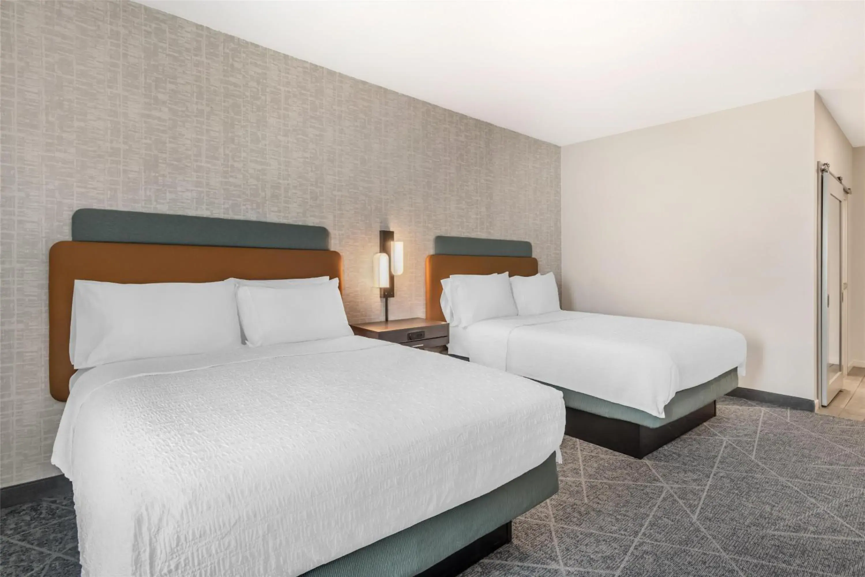 Executive Queen Room with Two Queen Beds in Hampton Inn Eufaula Al Executive Queen Room with Two Queen Beds in Hampton Inn Eufaula Al