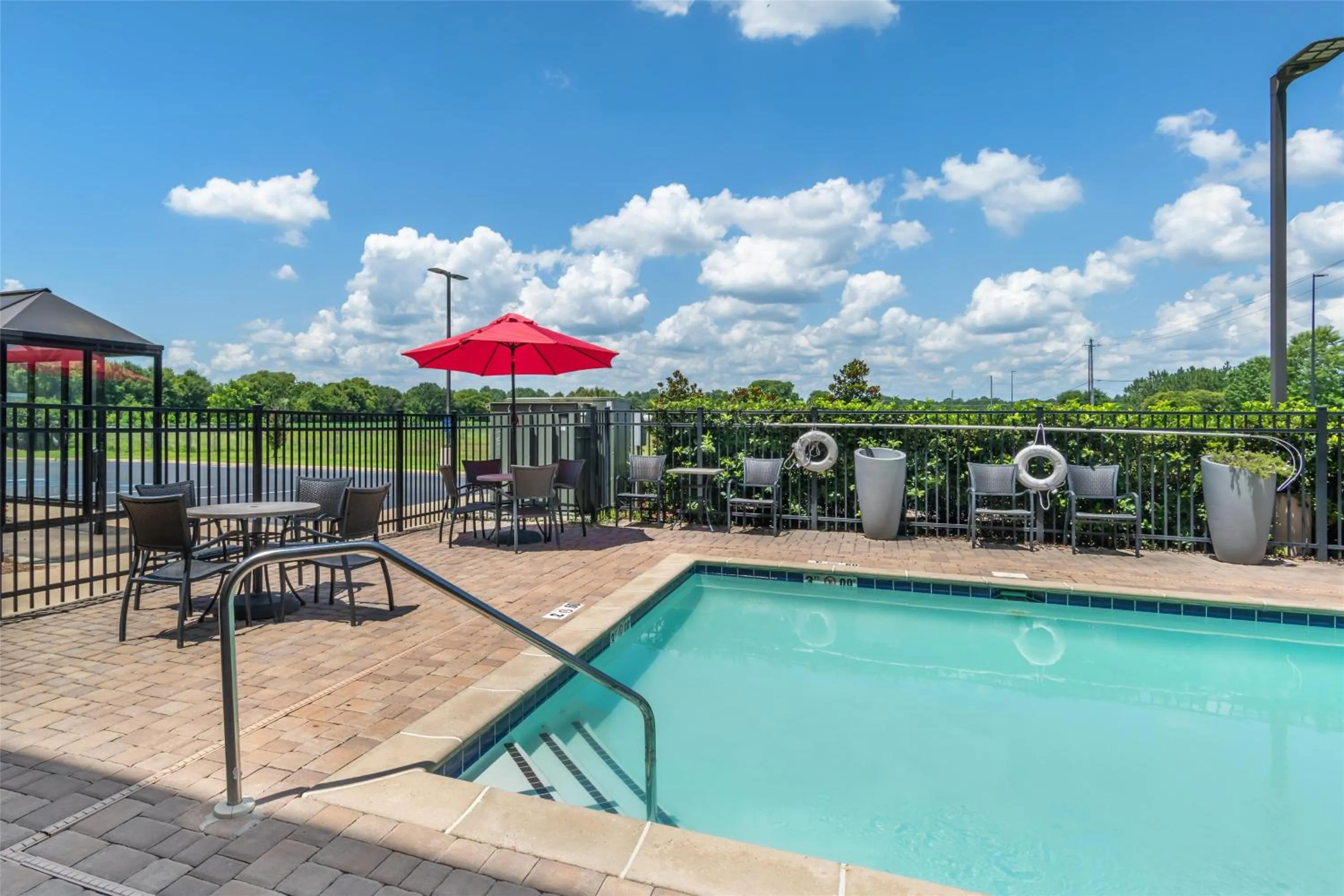 Pool view in Hampton Inn Eufaula Al