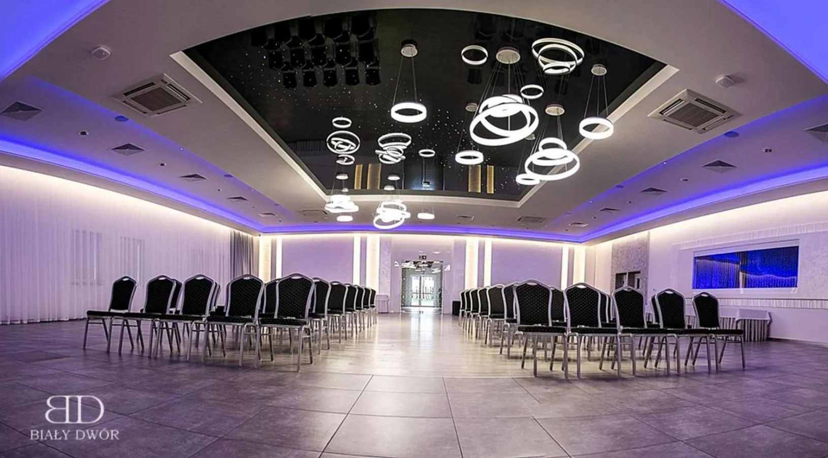 Staff in Biały Dwór