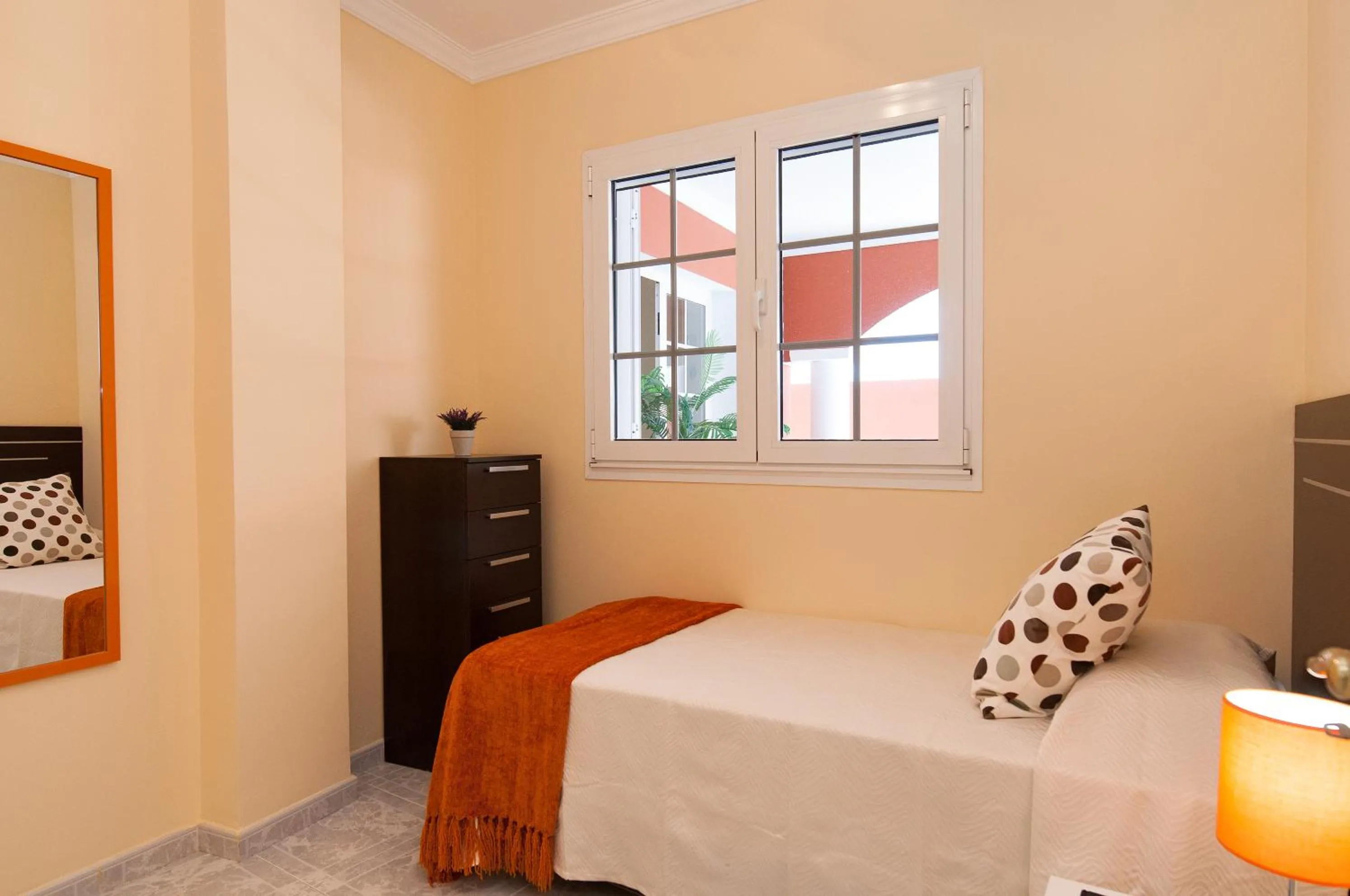 Bedroom, Bed in Sol y Mar El Salobre