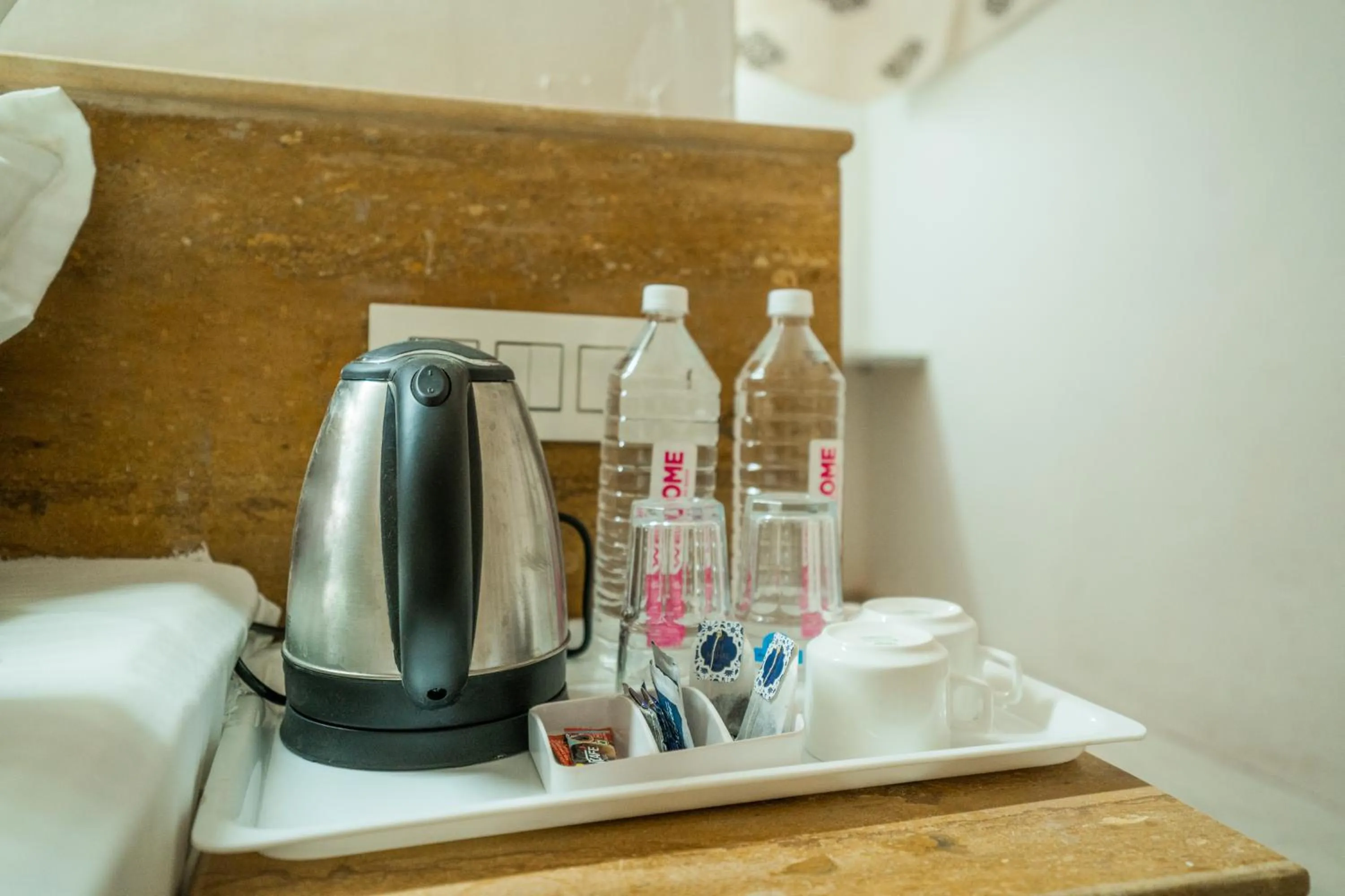 Coffee/tea facilities in Dynasty Desert Camp and Resort