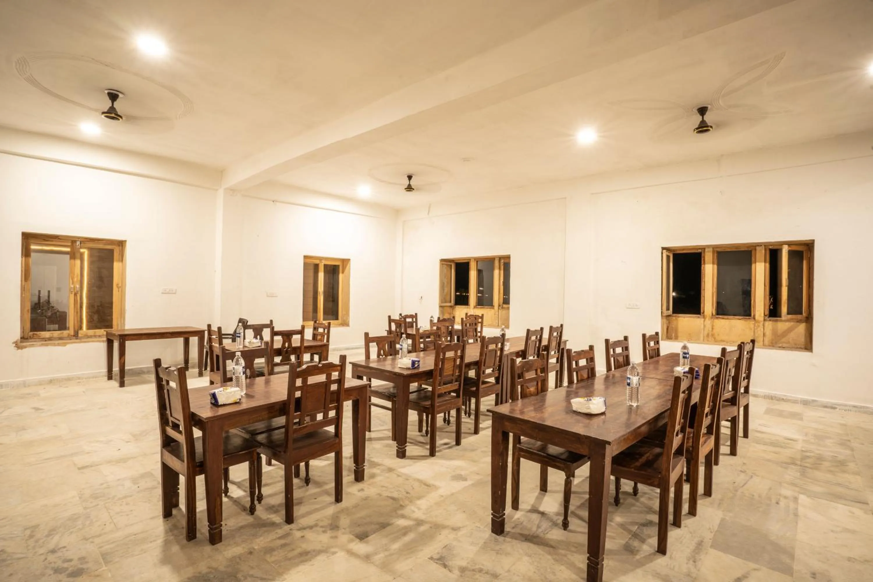 Restaurant/places to eat in Dynasty Desert Camp and Resort