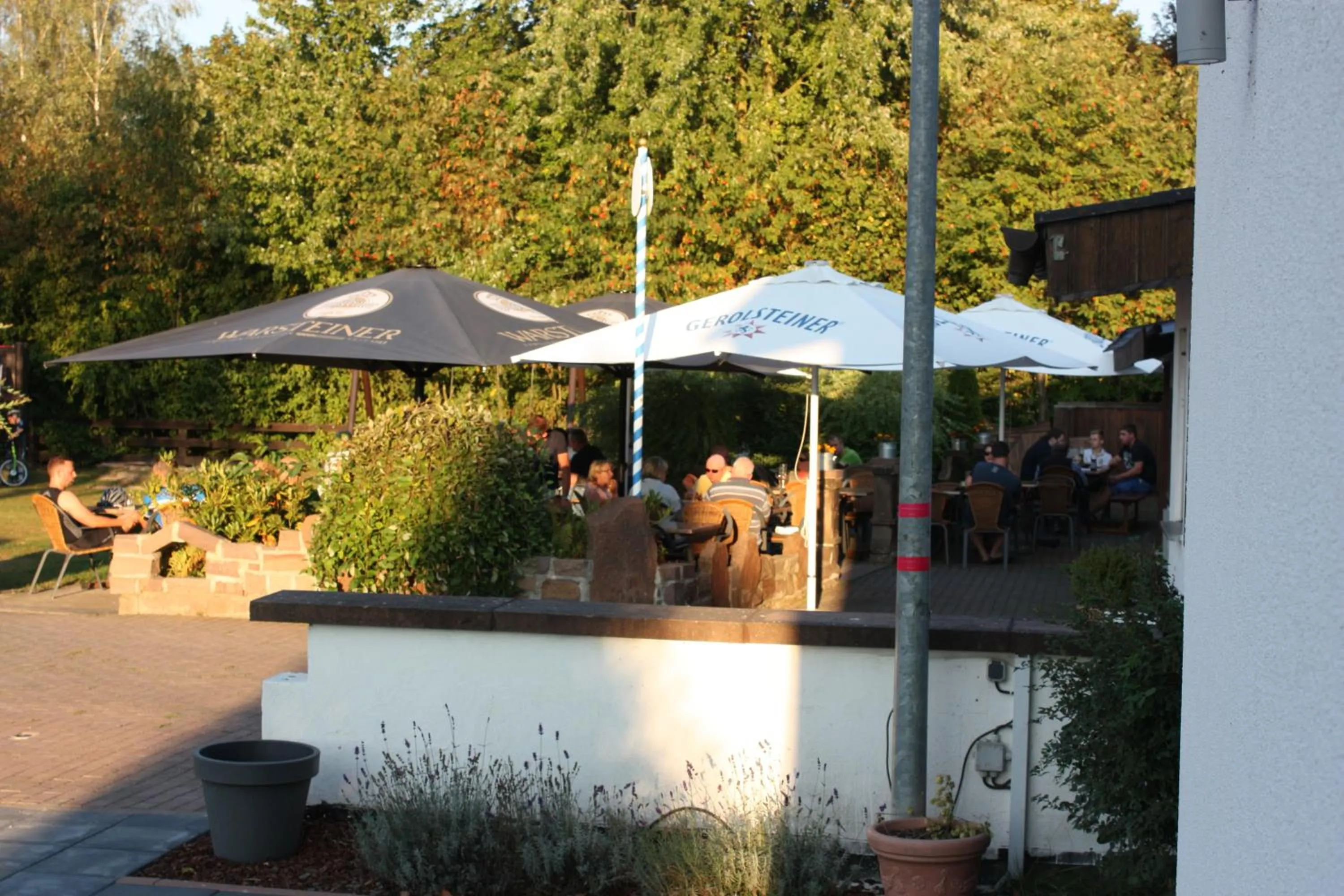 Restaurant/places to eat in Zur Lahnbrücke