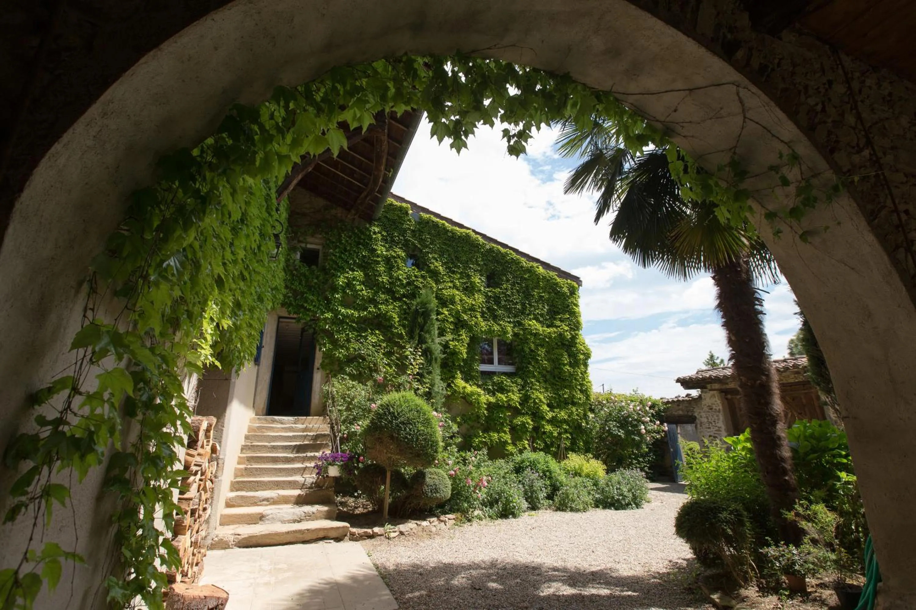 Property building in Le Clos Du Perret