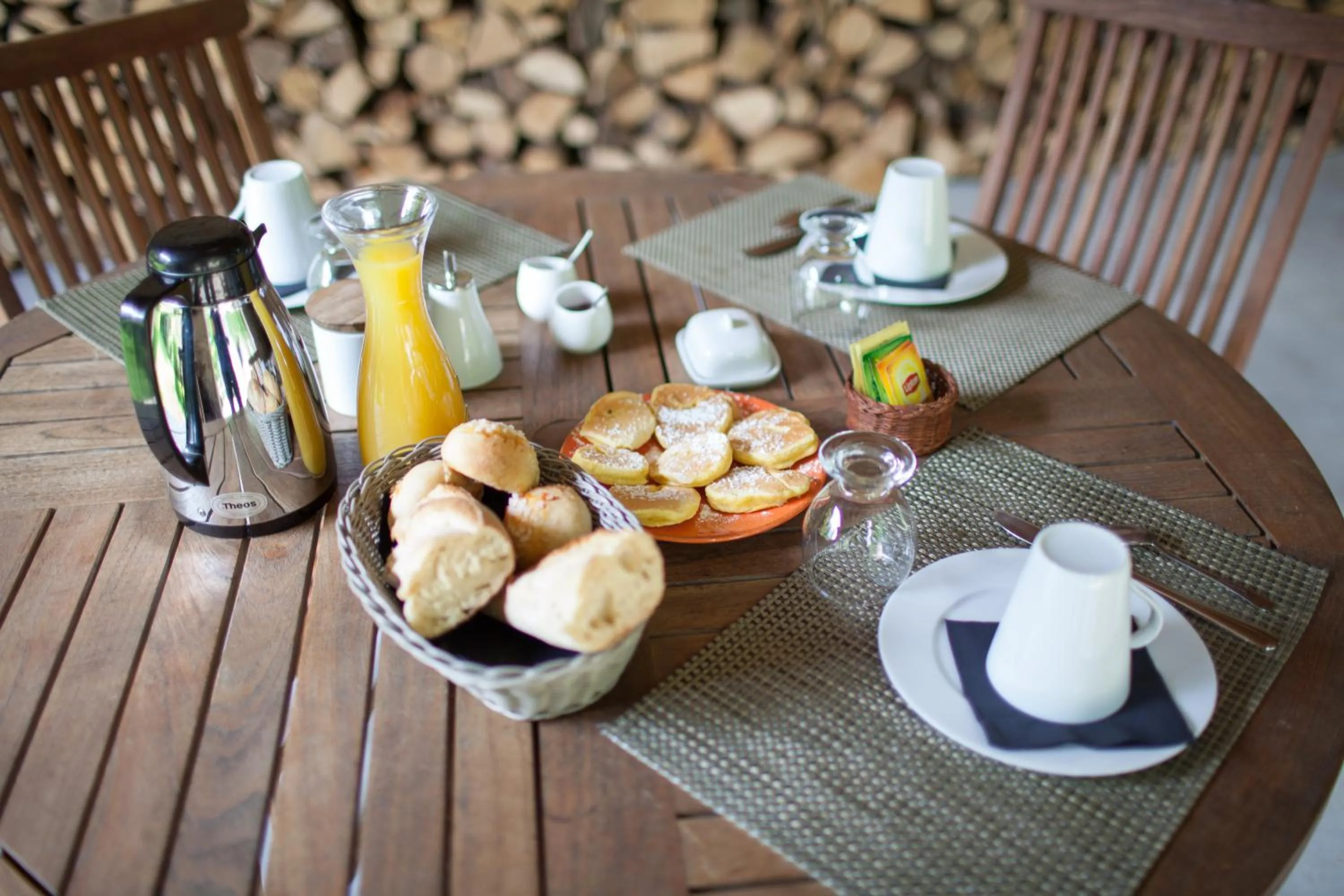 Breakfast in Le Clos Du Perret