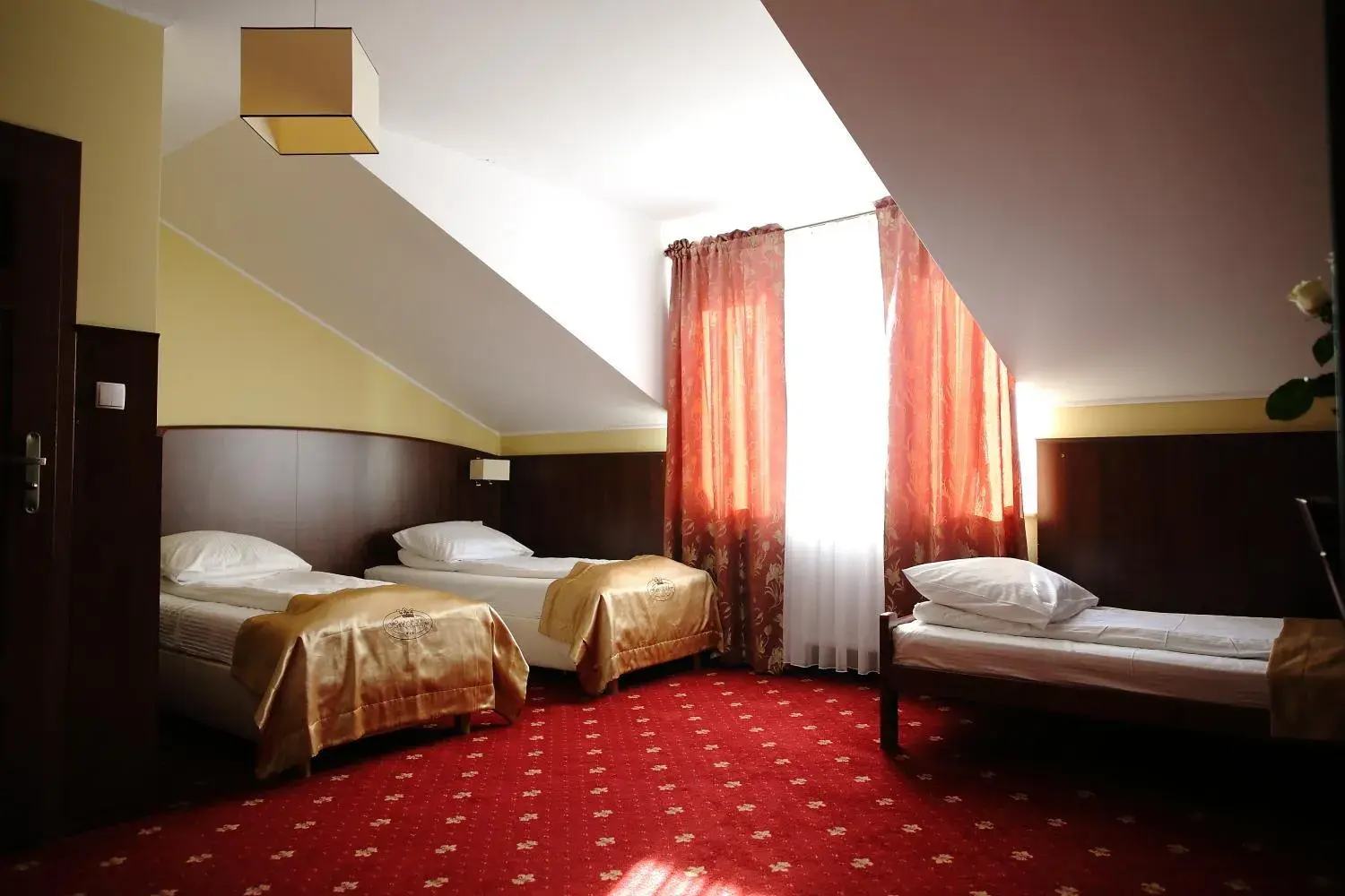 Triple Room with Bathroom in Hotel Kalchem Triple Room with Bathroom in Hotel Kalchem