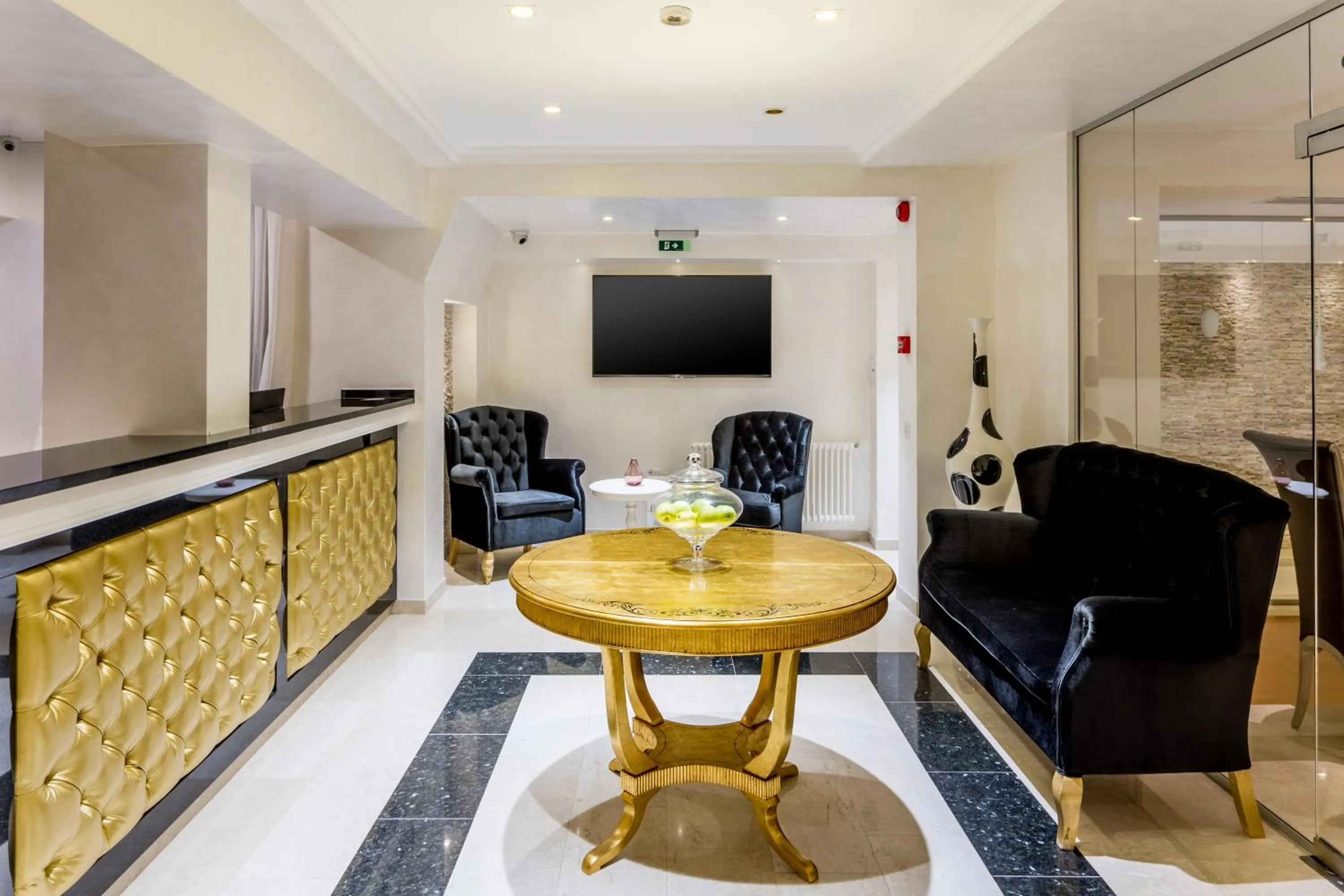 Lobby or reception in Old Town Boutique Hotel